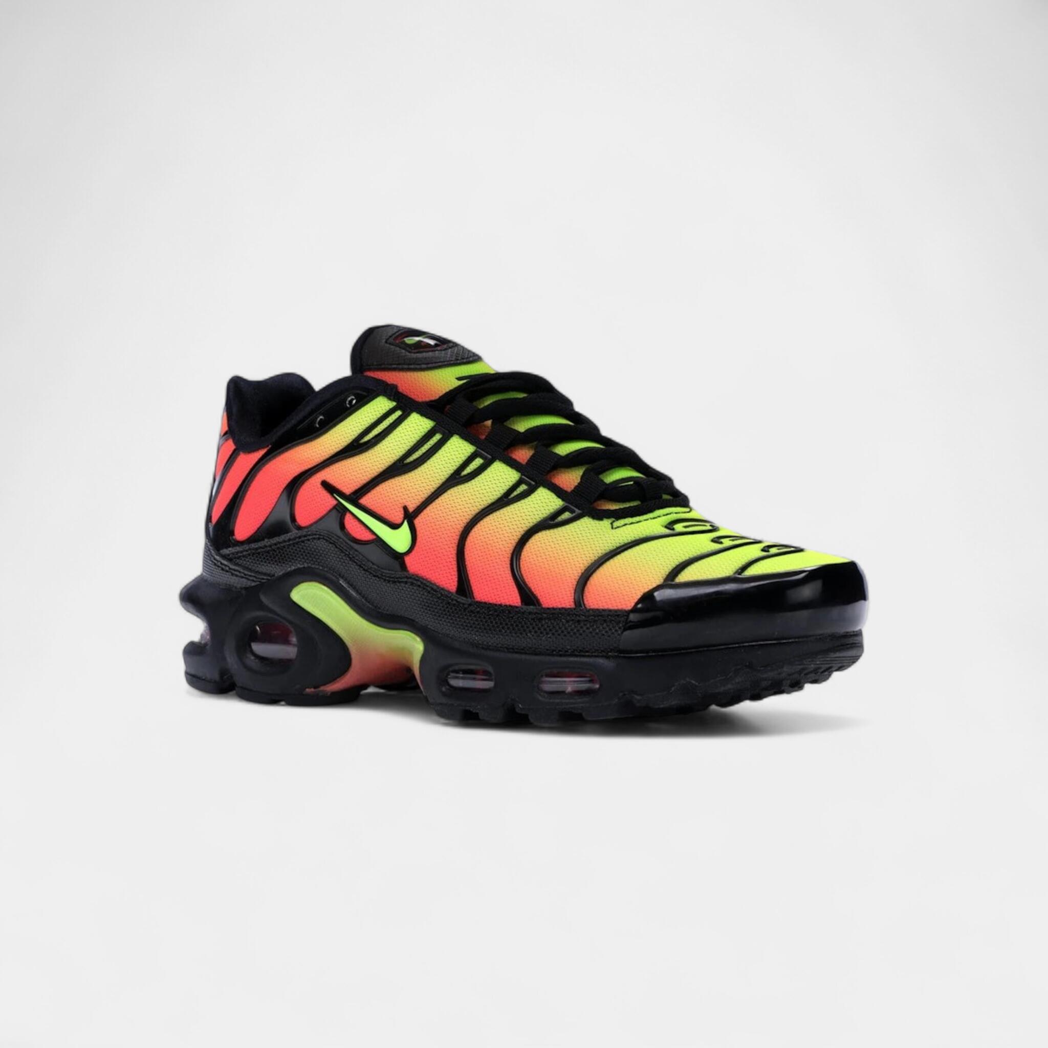 Nike Air Max Plus Black Volt Solar Red (Women's) 2/4