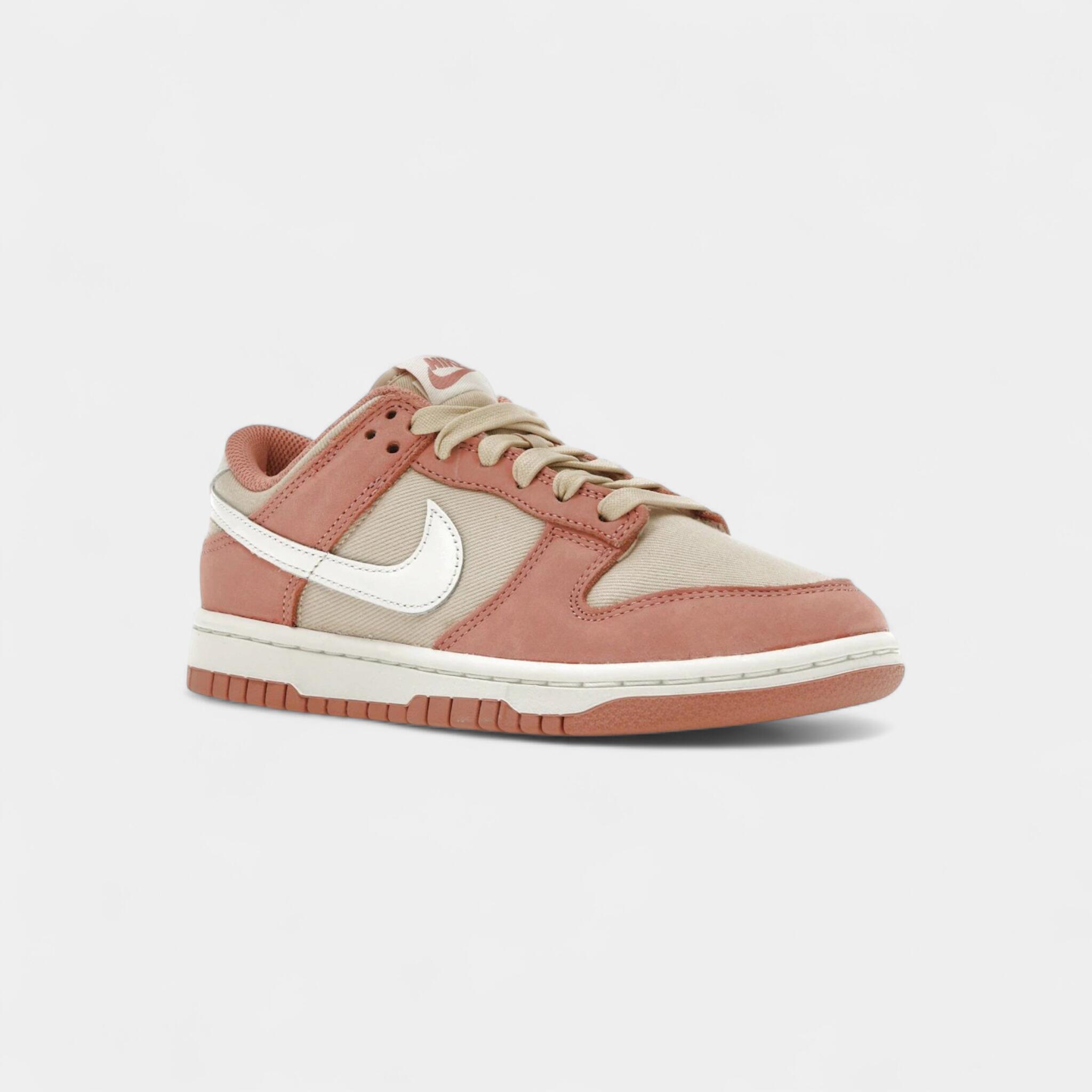Nike Dunk Low PRM Red Stardust 2/5