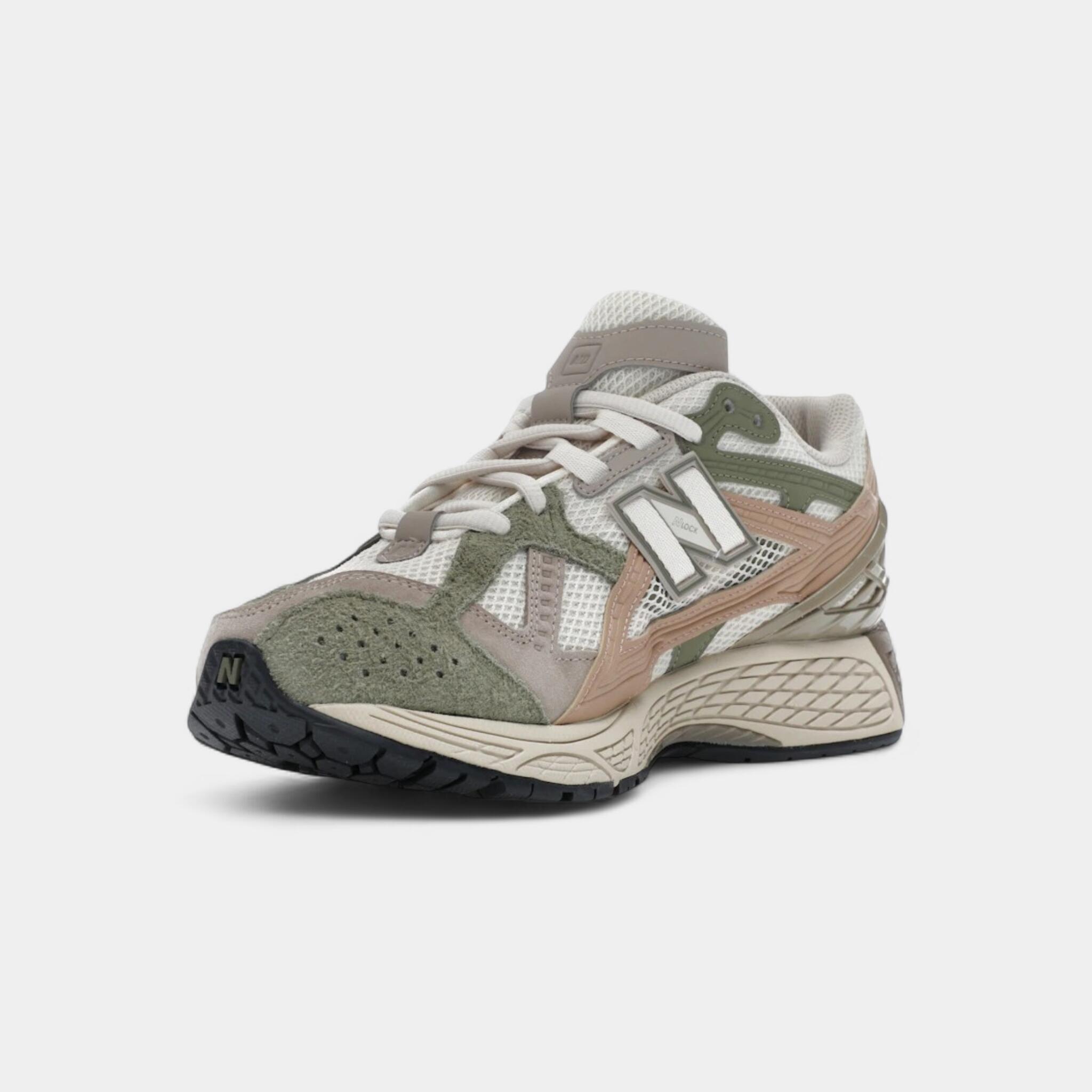 New Balance 1906U Linen Dark Olivine 3/4