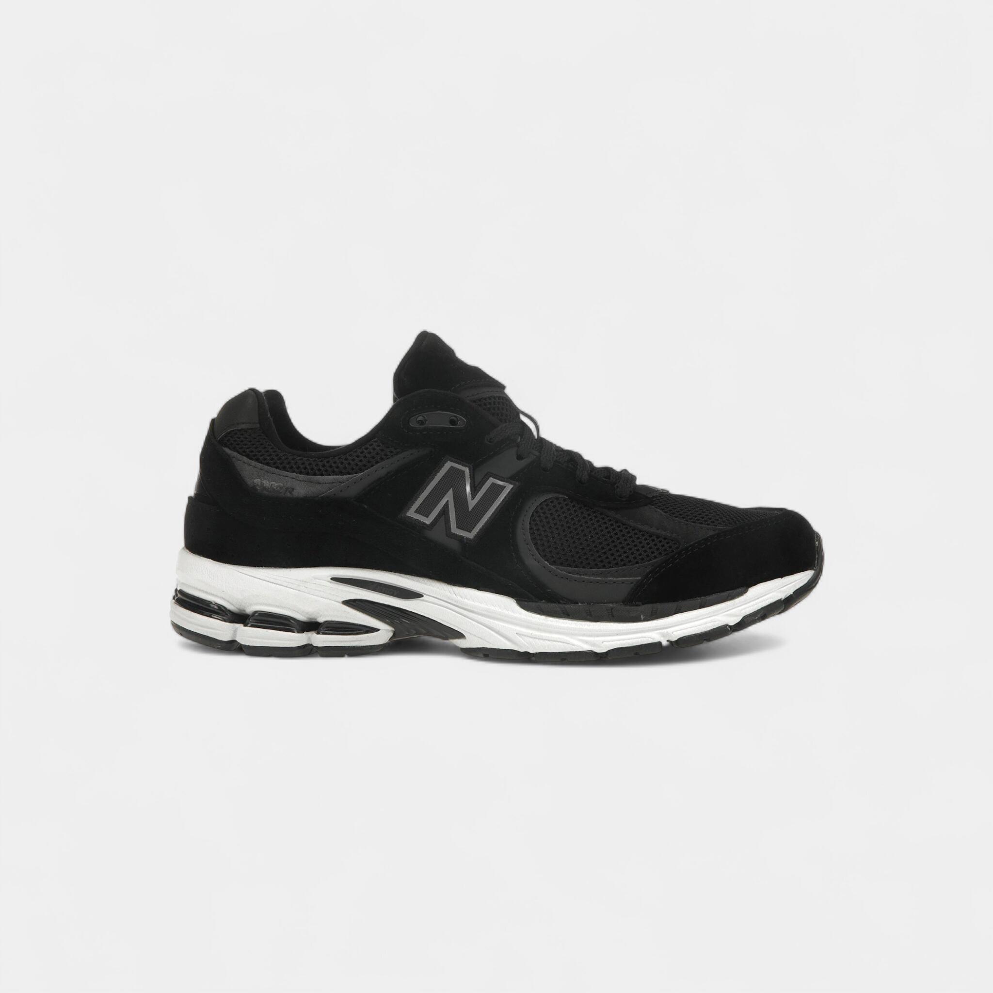 NEW BALANCE picture
