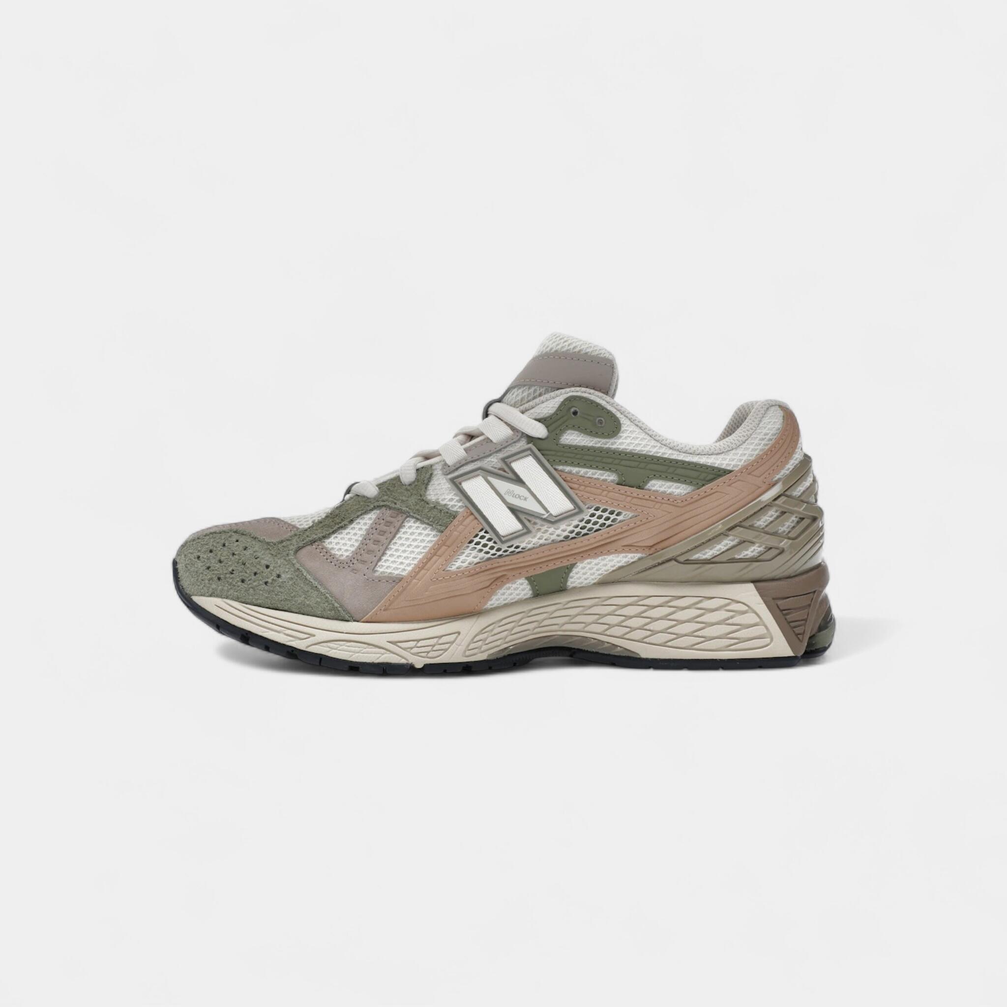 New Balance 1906U Linen Dark Olivine 4/4