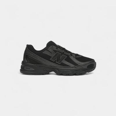 New Balance 740 Triple Black