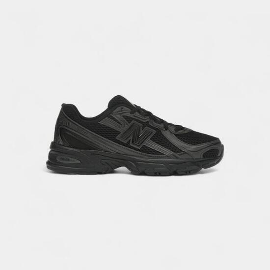 New Balance 740 Triple Black