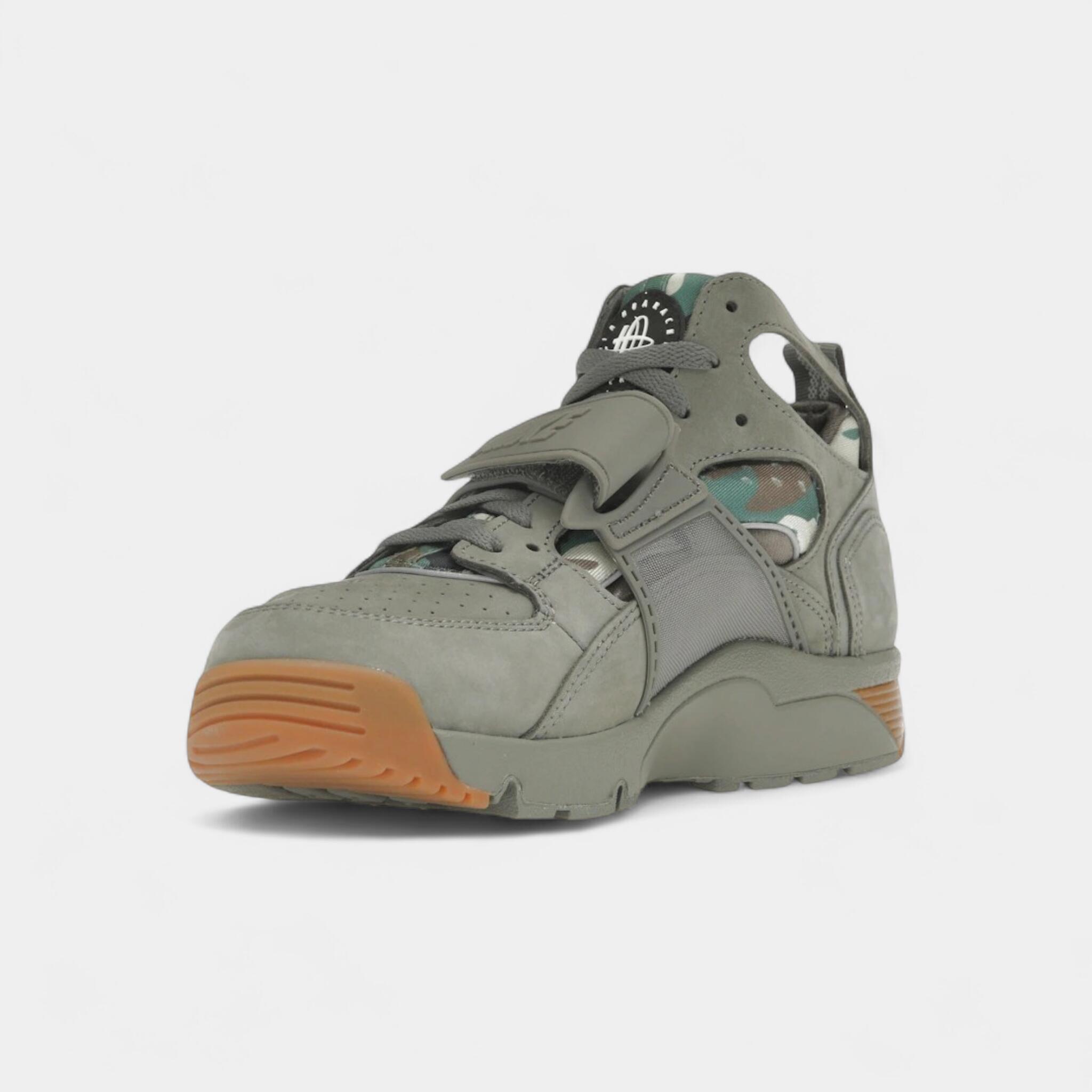 Nike Air Trainer Huarache Corteiz Gully Grey 3/5