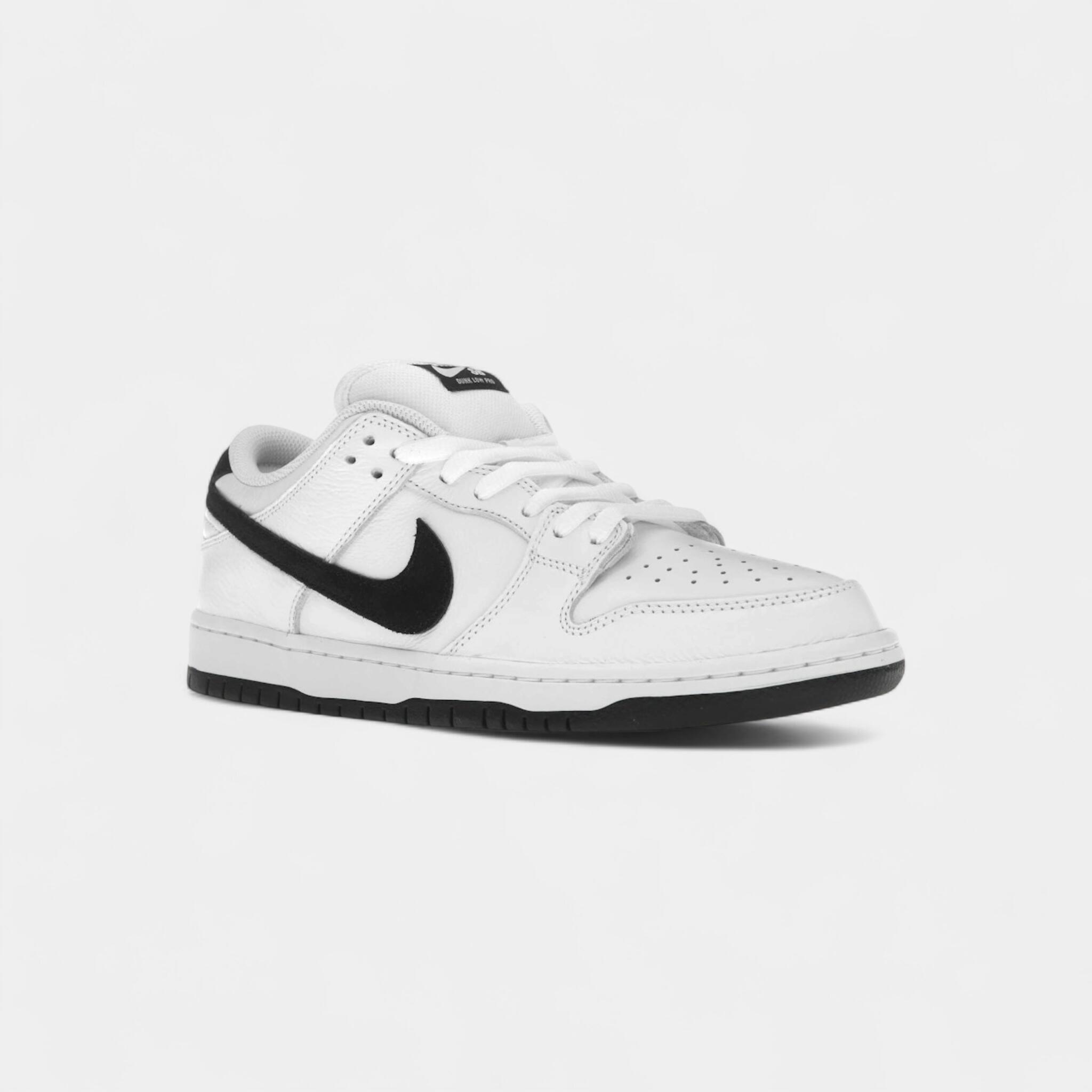 Nike SB Dunk Low White Black 2/5
