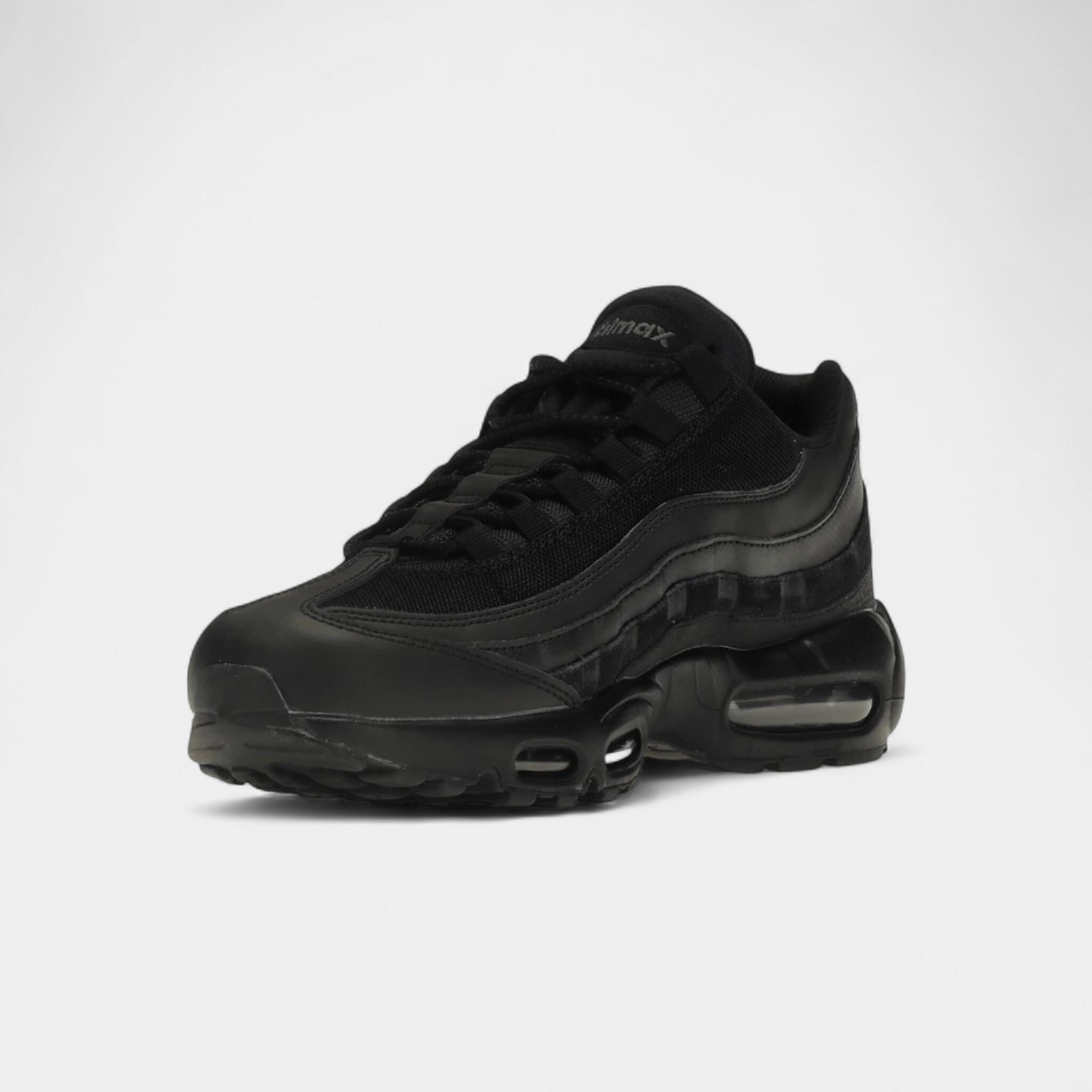 Nike Air Max 95 Essential Triple Black 3/5