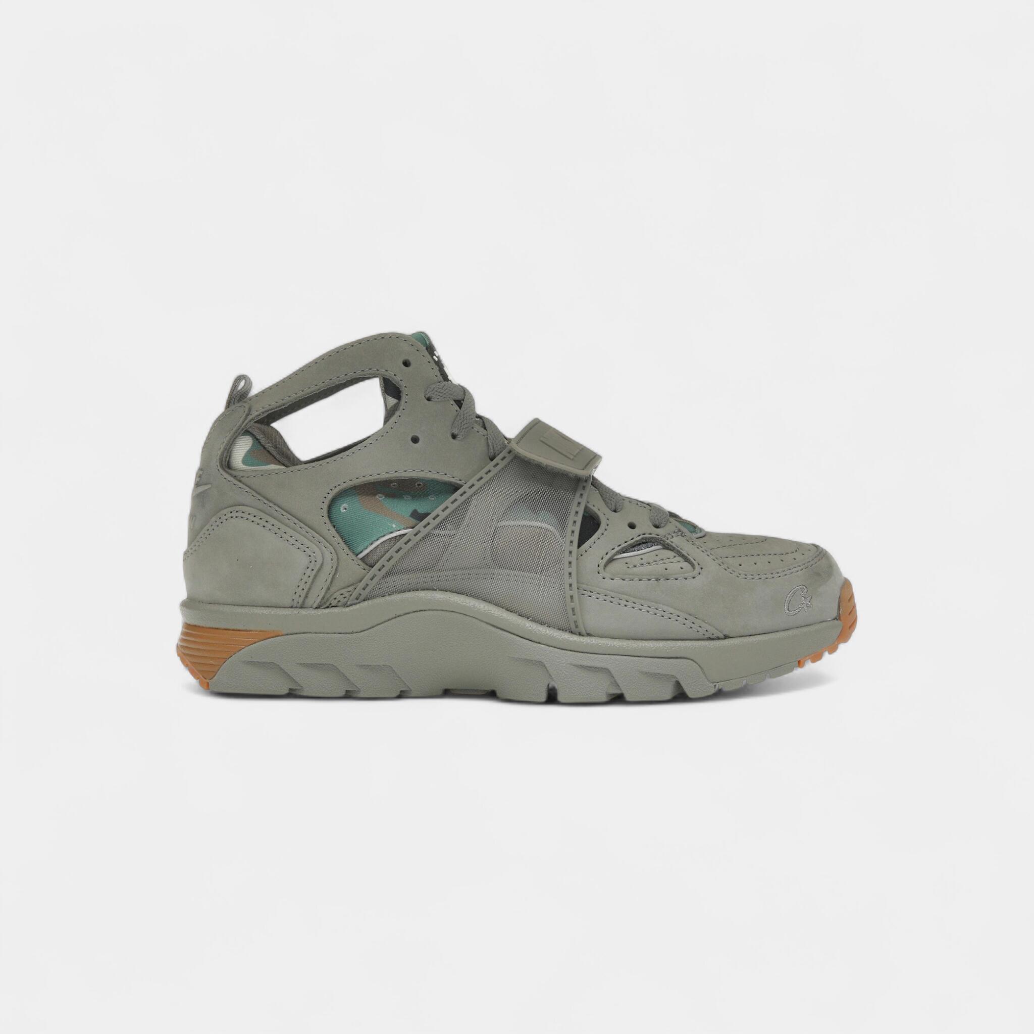 Nike Air Trainer Huarache Corteiz Gully Grey 1/5