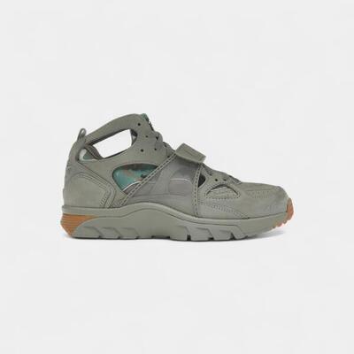 Nike Air Trainer Huarache Corteiz Gully Grey