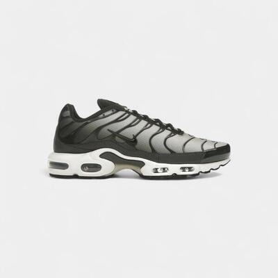 Nike Air Max Plus - Cargo Khaki