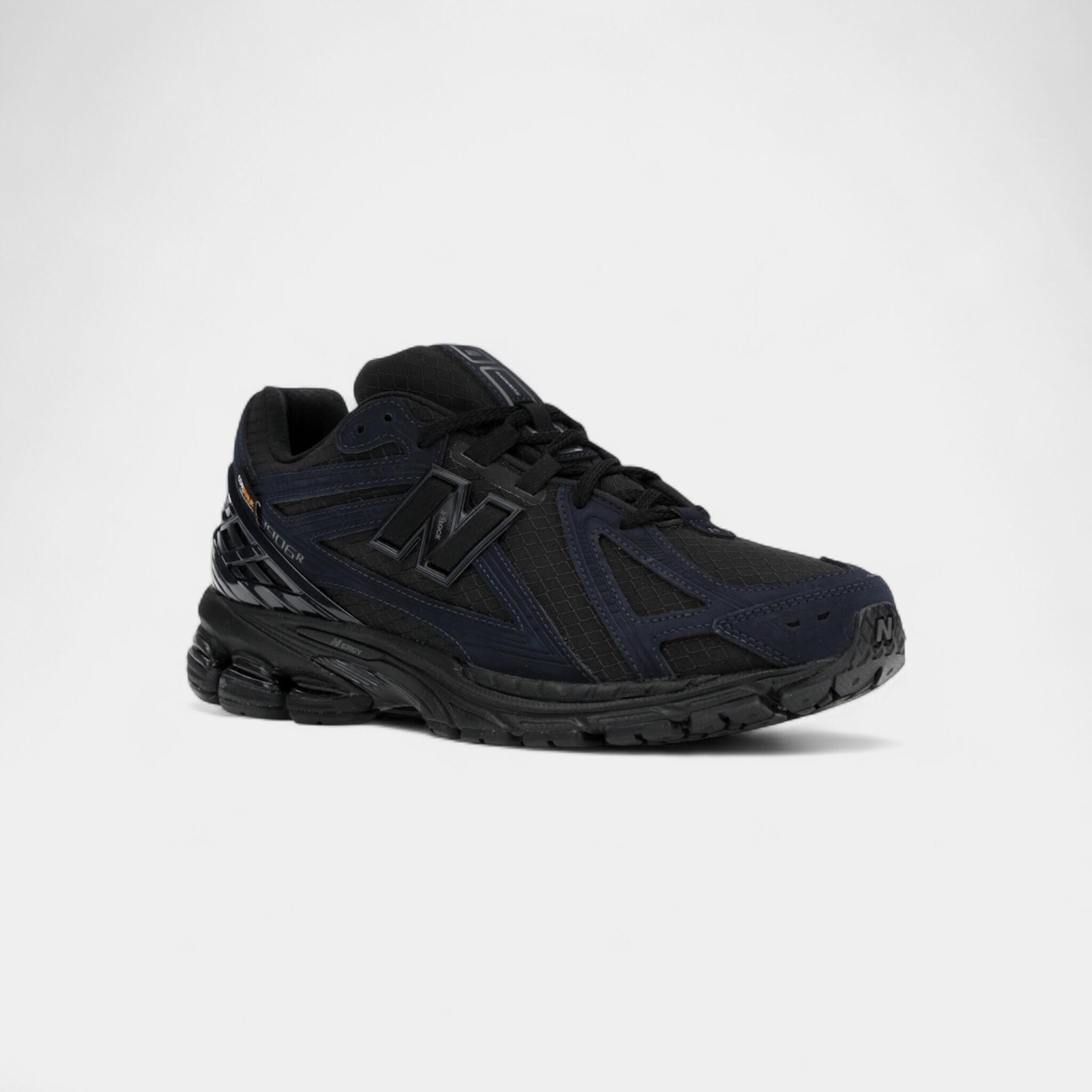 New Balance 1906R Cordura Outerspace 2/4