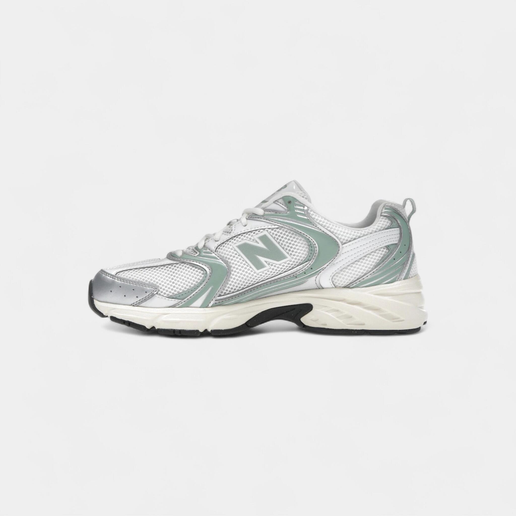 New Balance 530 Silver Metallic Mosaic Green 4/5