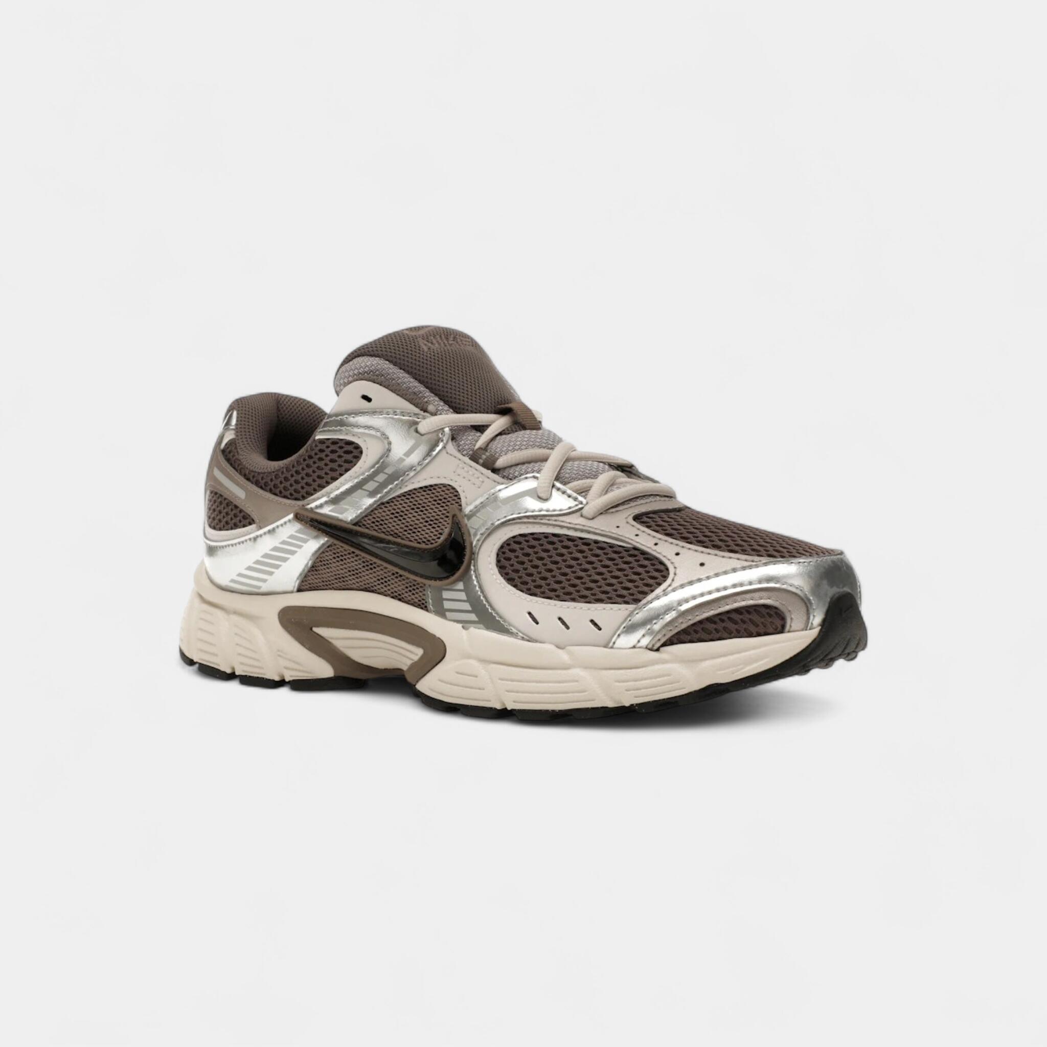 Nike V5 RNR Cave Stone Black 2/5