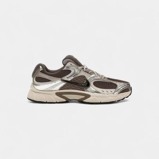 Nike V5 RNR Cave Stone Black