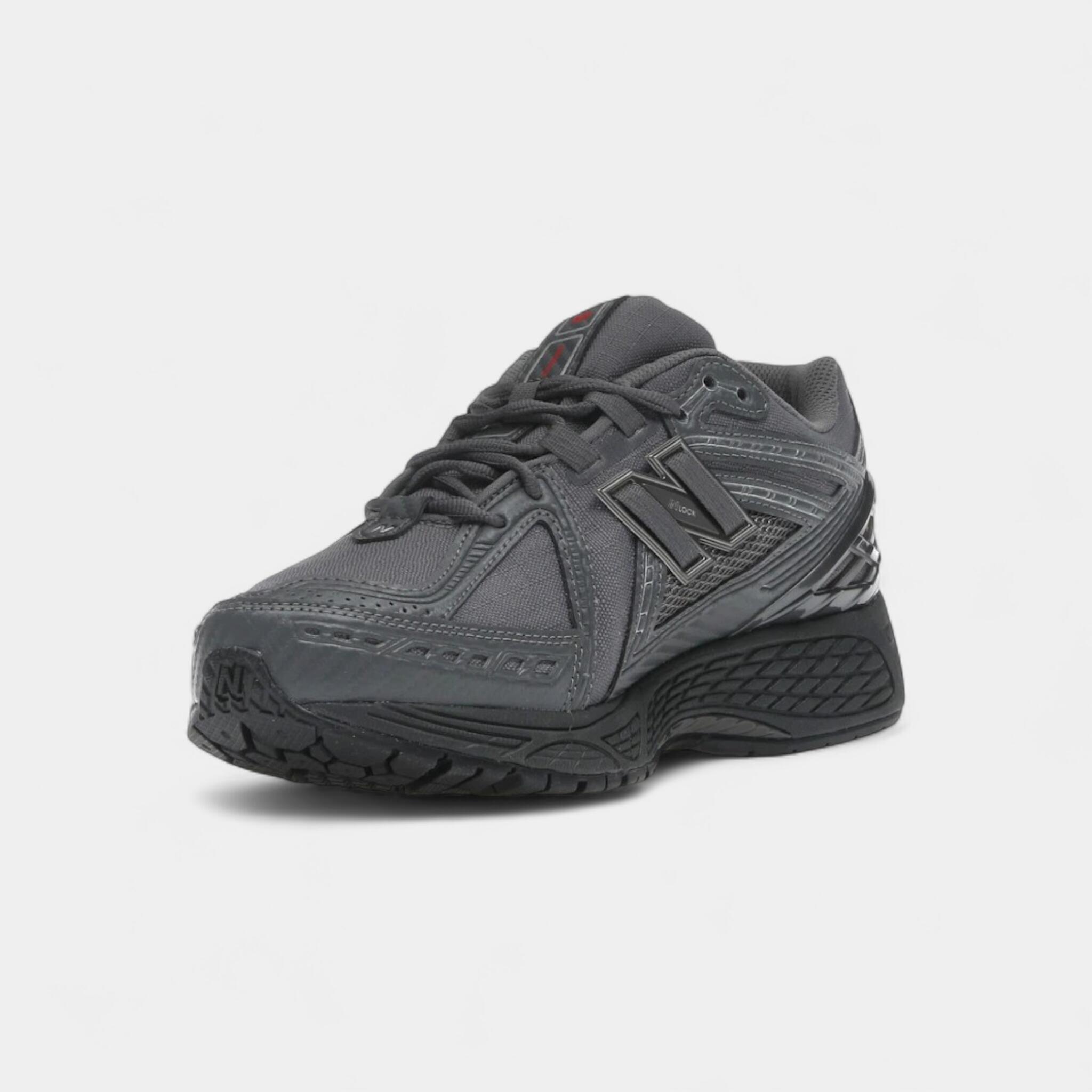 New Balance 1906R Primaloft Castlerock Black Metallic Silver Metallic 3/4