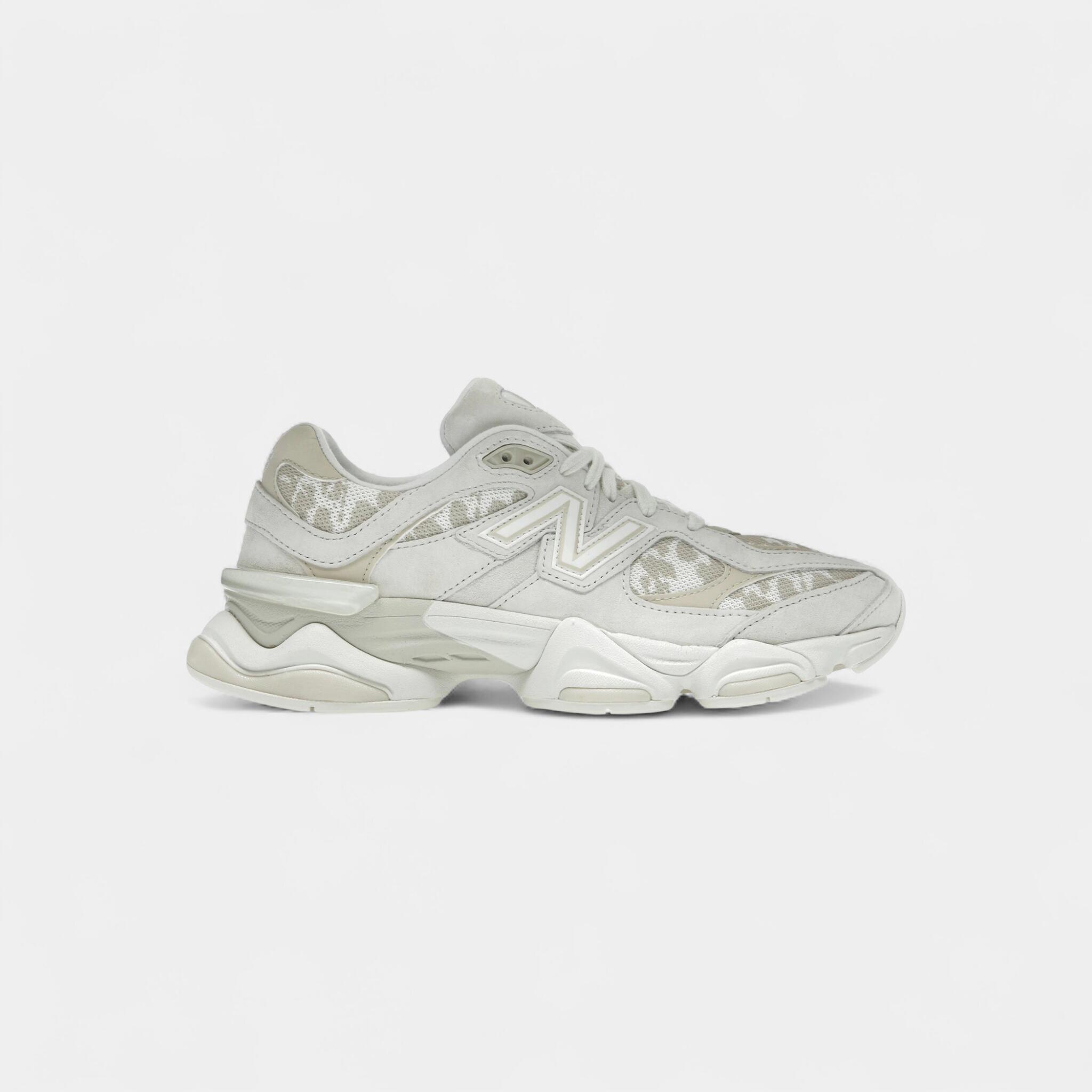 NEW BALANCE picture