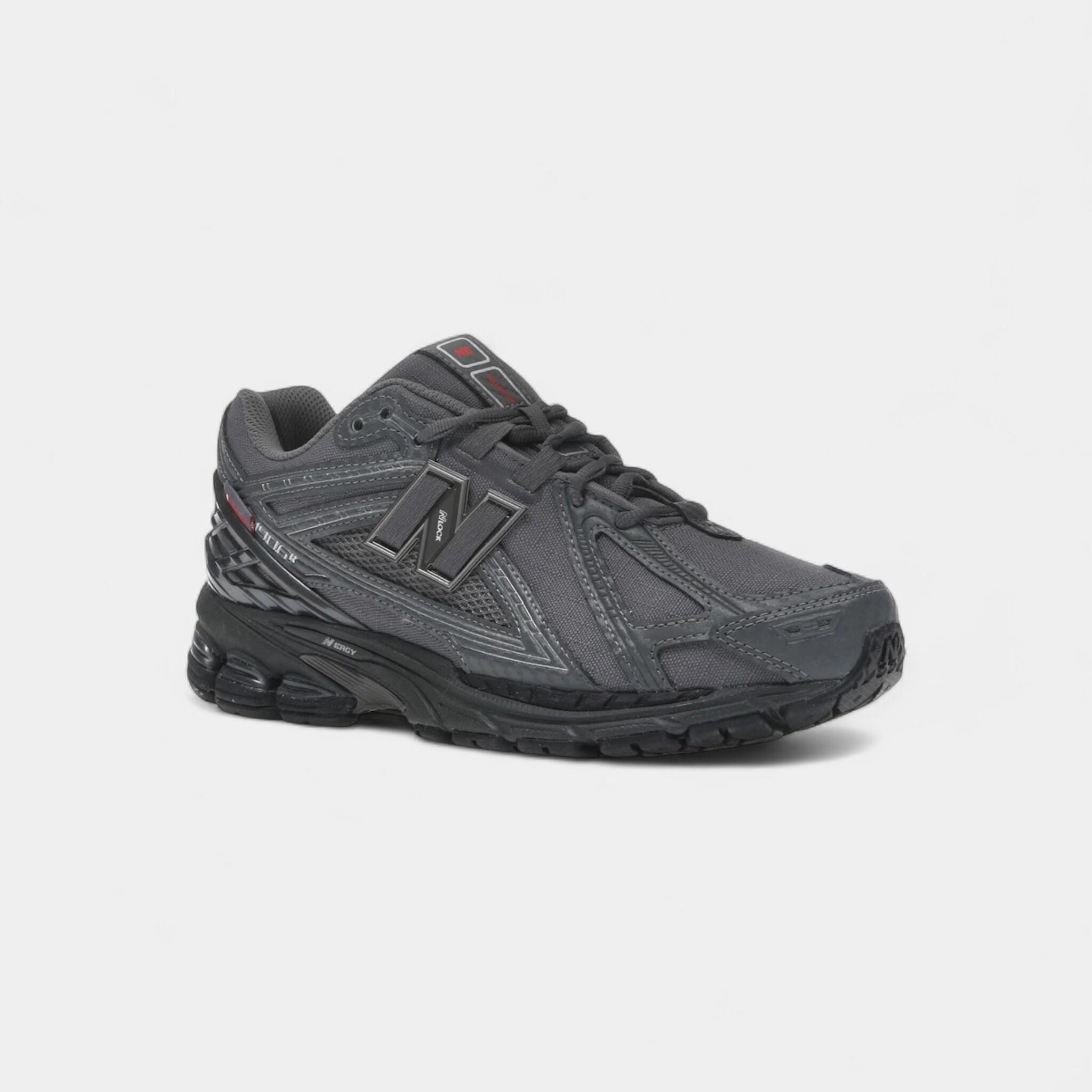 New Balance 1906R Primaloft Castlerock Black Metallic Silver Metallic 2/4