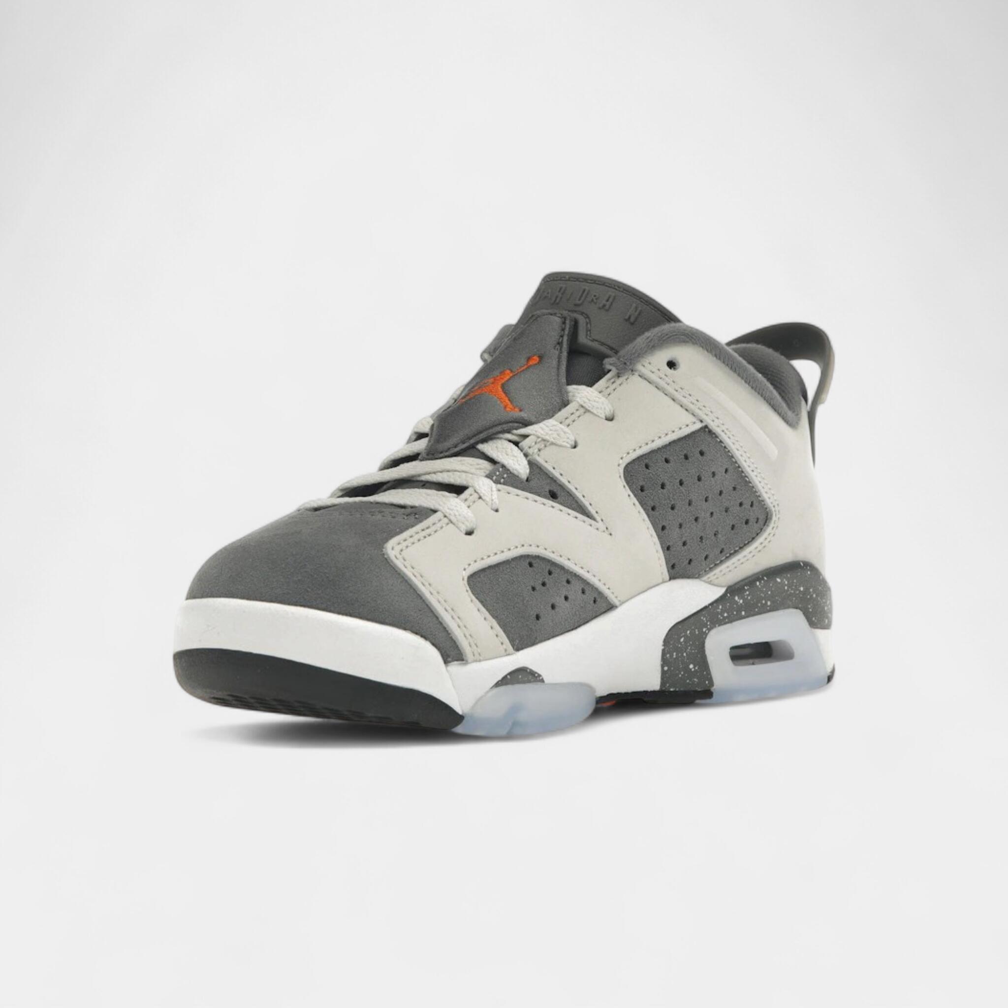 Jordan 6 Retro Low PSG (2023) 3/4