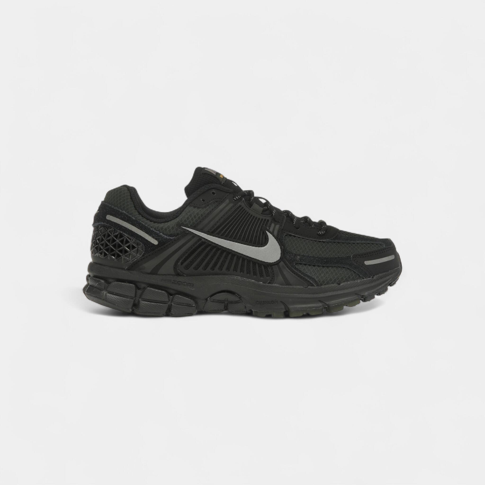Nike Zoom Vomero 5 Black Sequoia 1/5