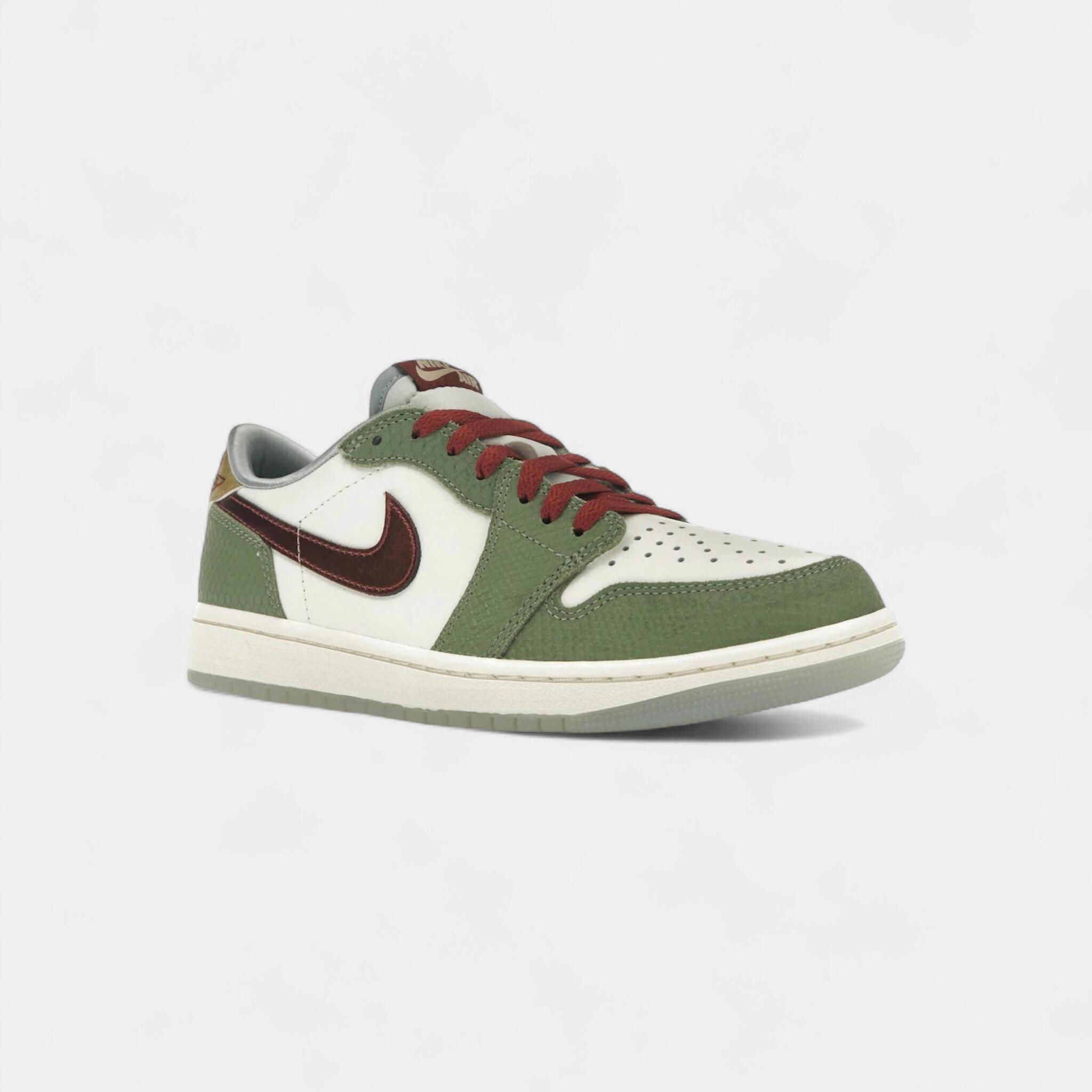 Jordan 1 Retro Low OG Year of the Dragon (2024) 2/4