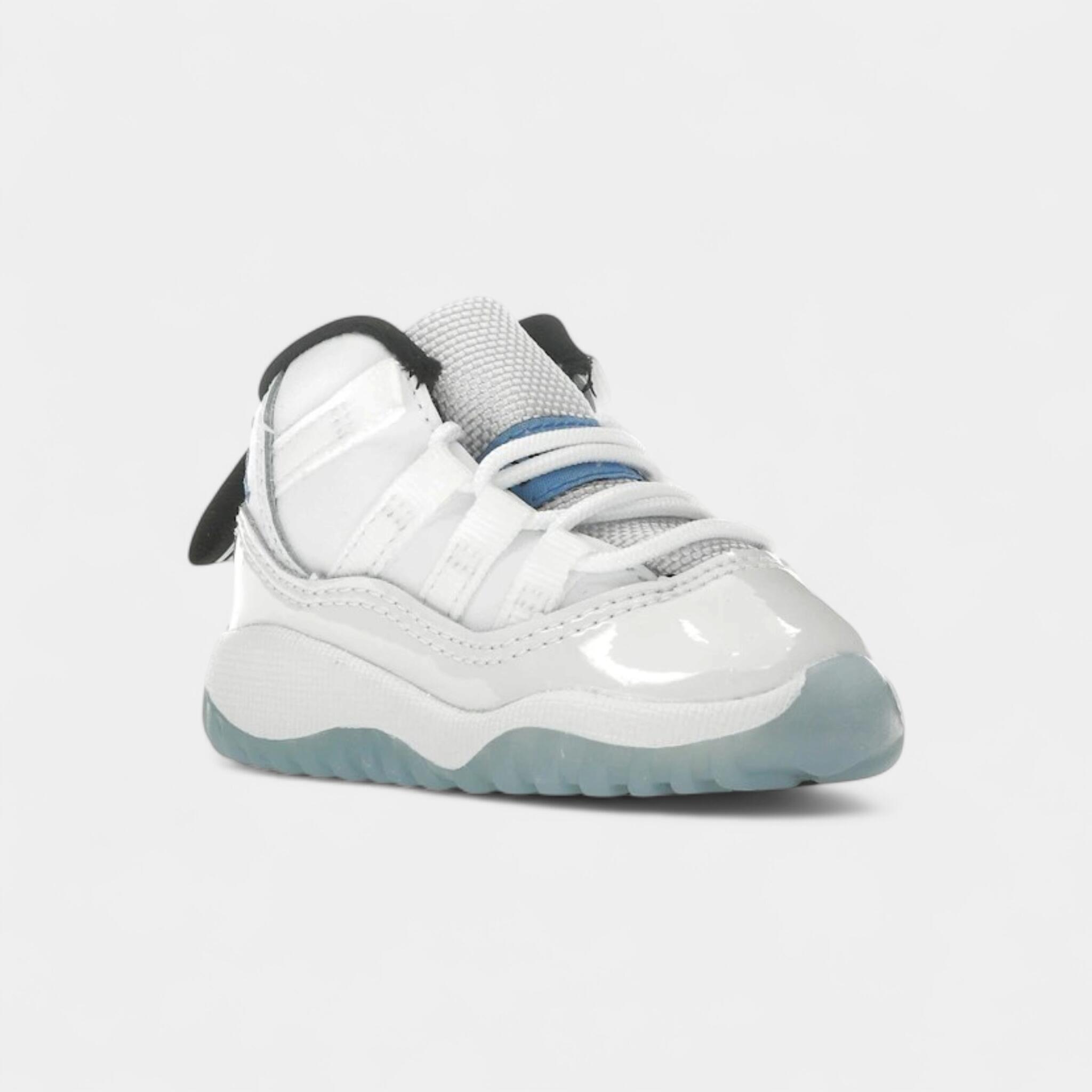 Jordan 11 Retro Legend Blue (2024) (TD) 2/4