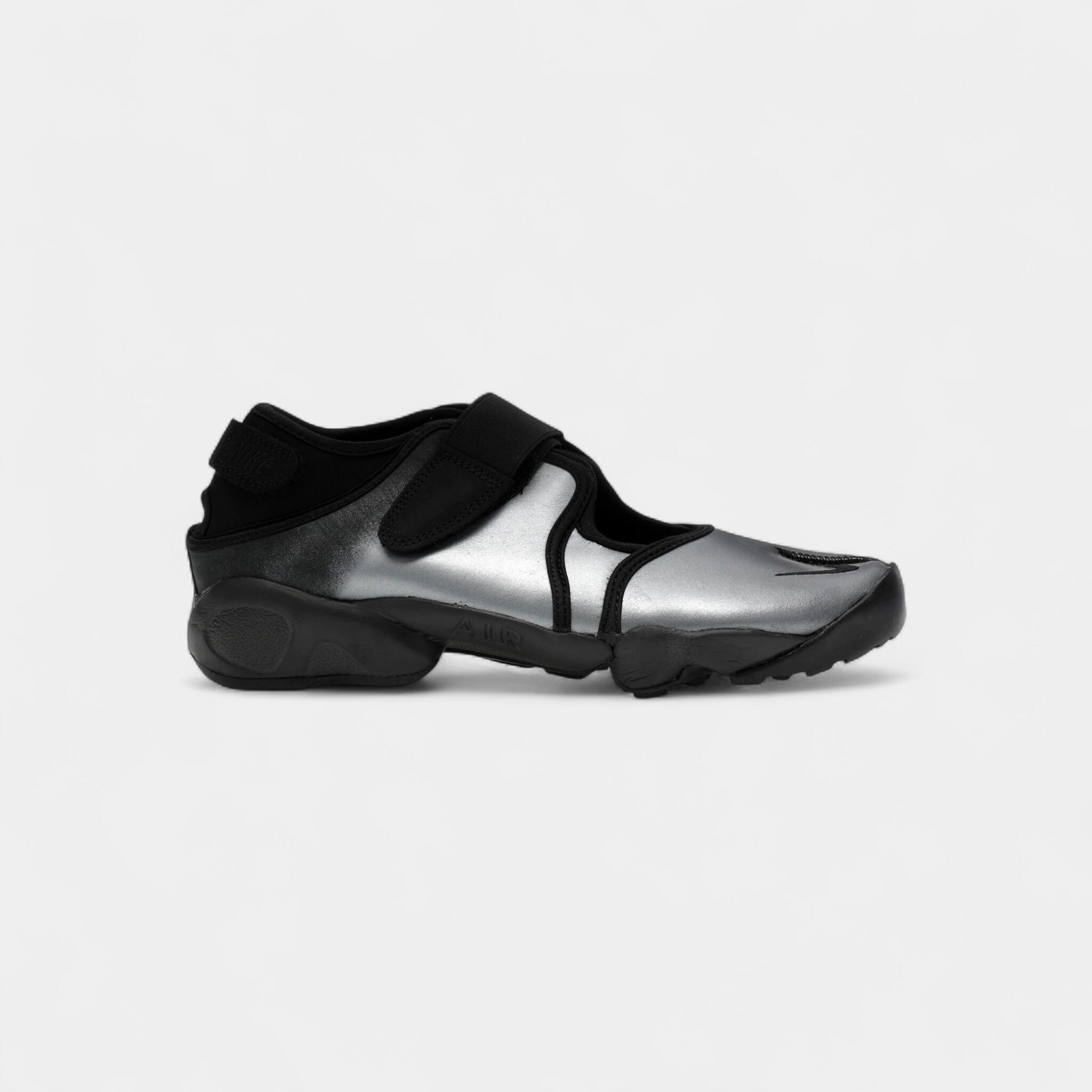 NIKE picture