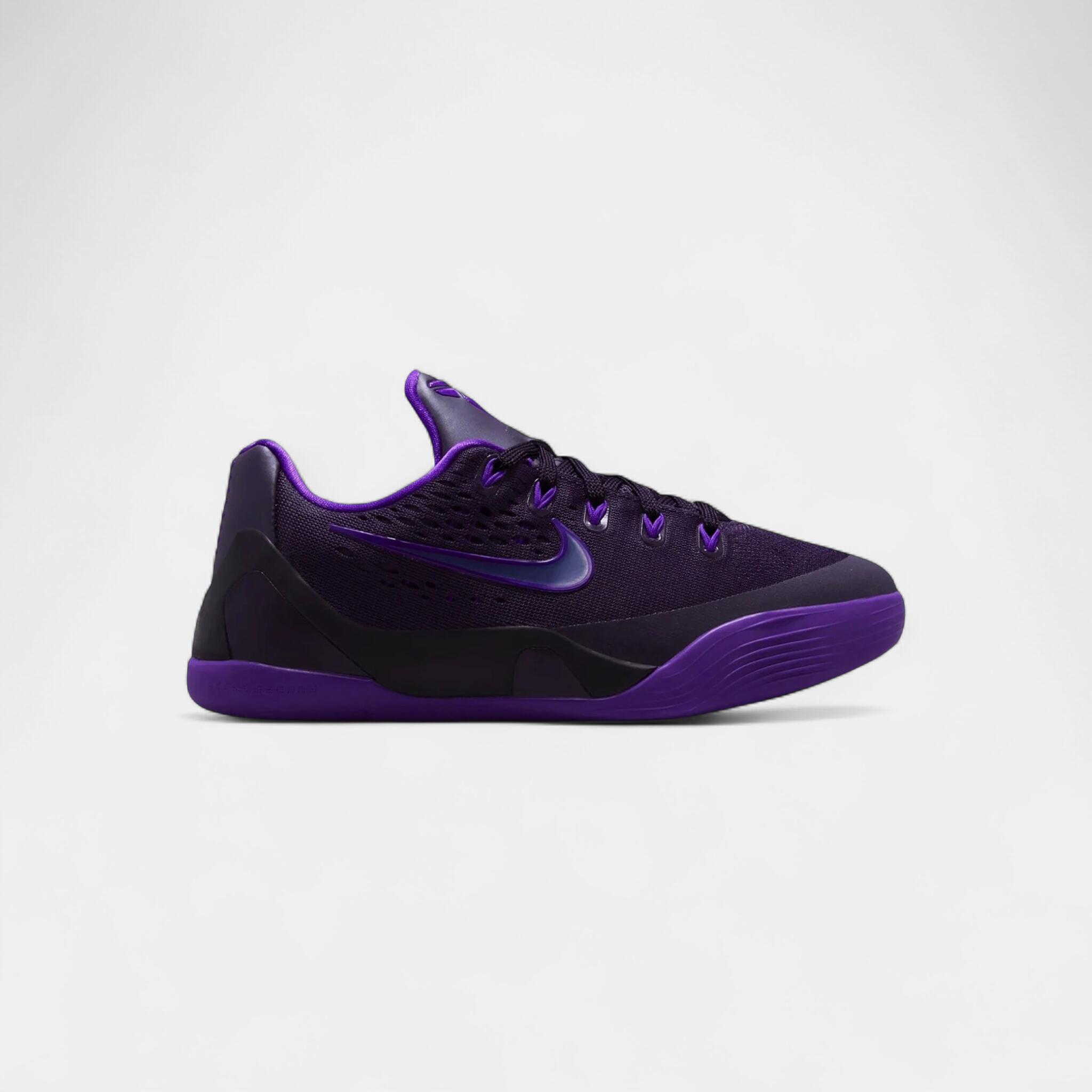 NIKE picture