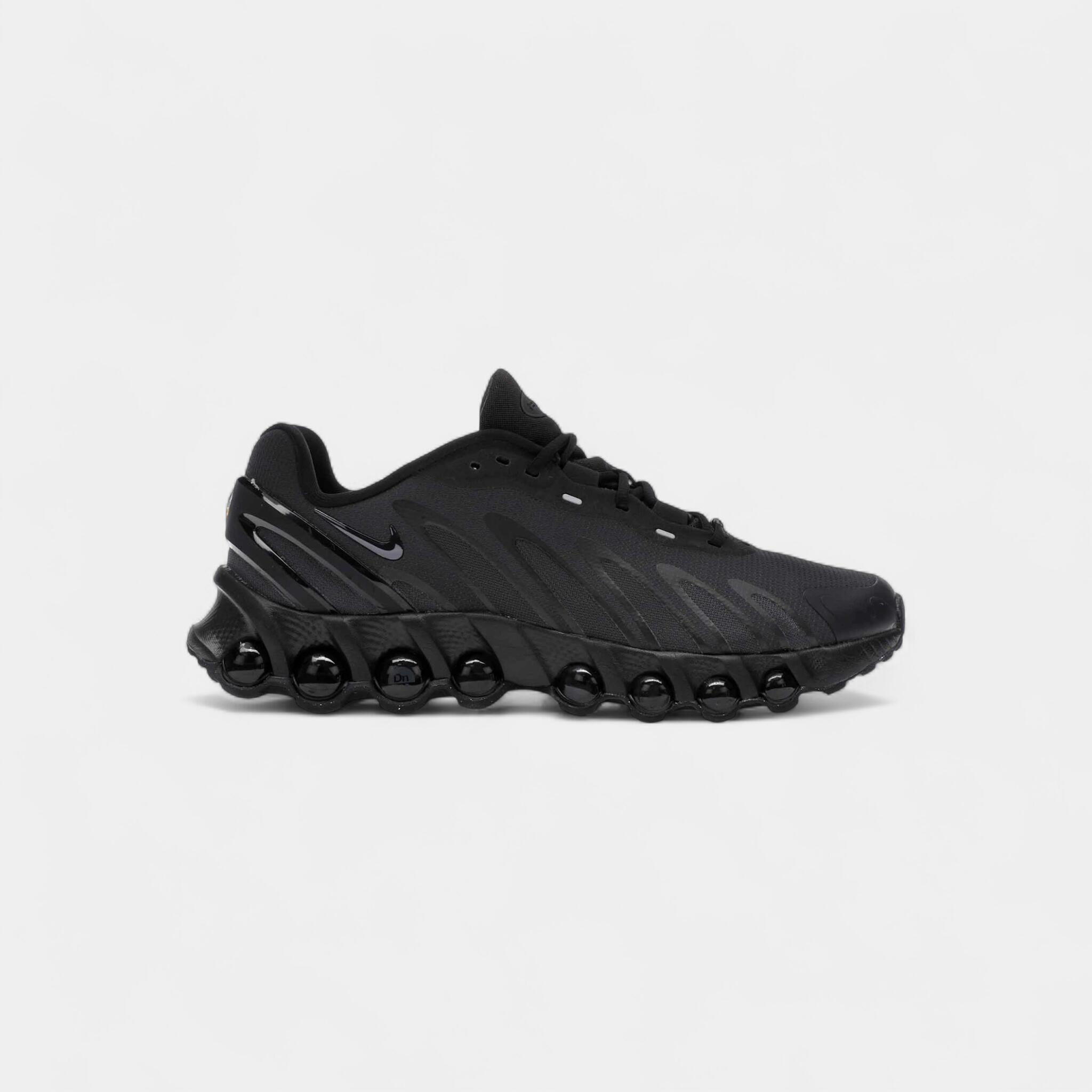 NIKE picture