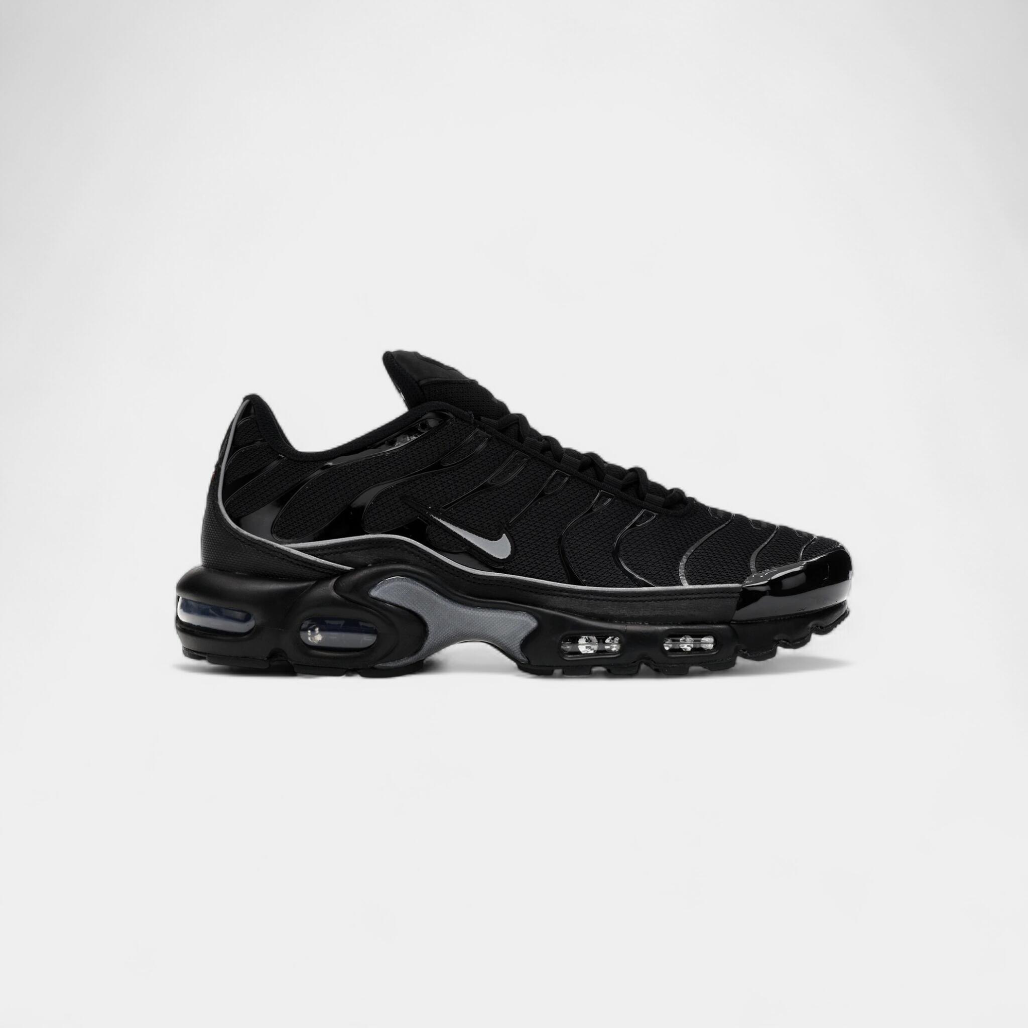 Nike Air Max Plus OG Black Reflective 1/4