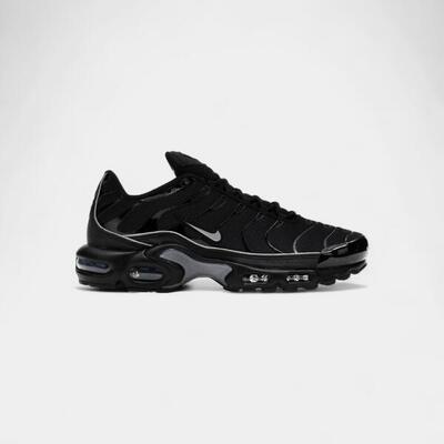 Nike air max plus og black reflective