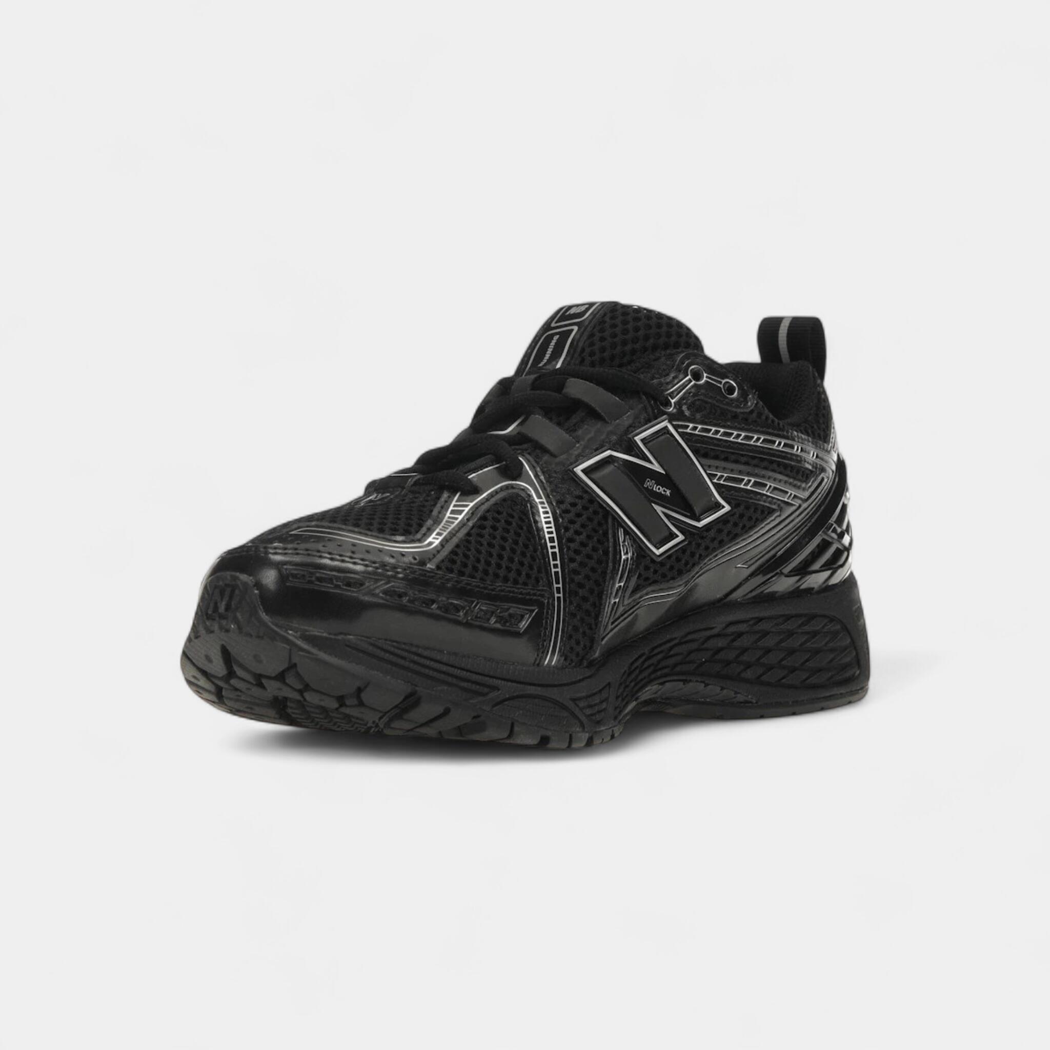 New Balance 1906R Black Grey 3/4