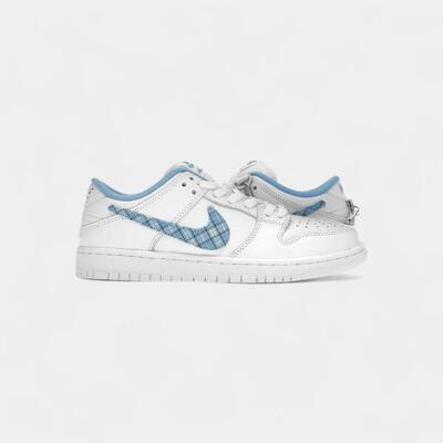 Nike sb dunk low pro nicole hause