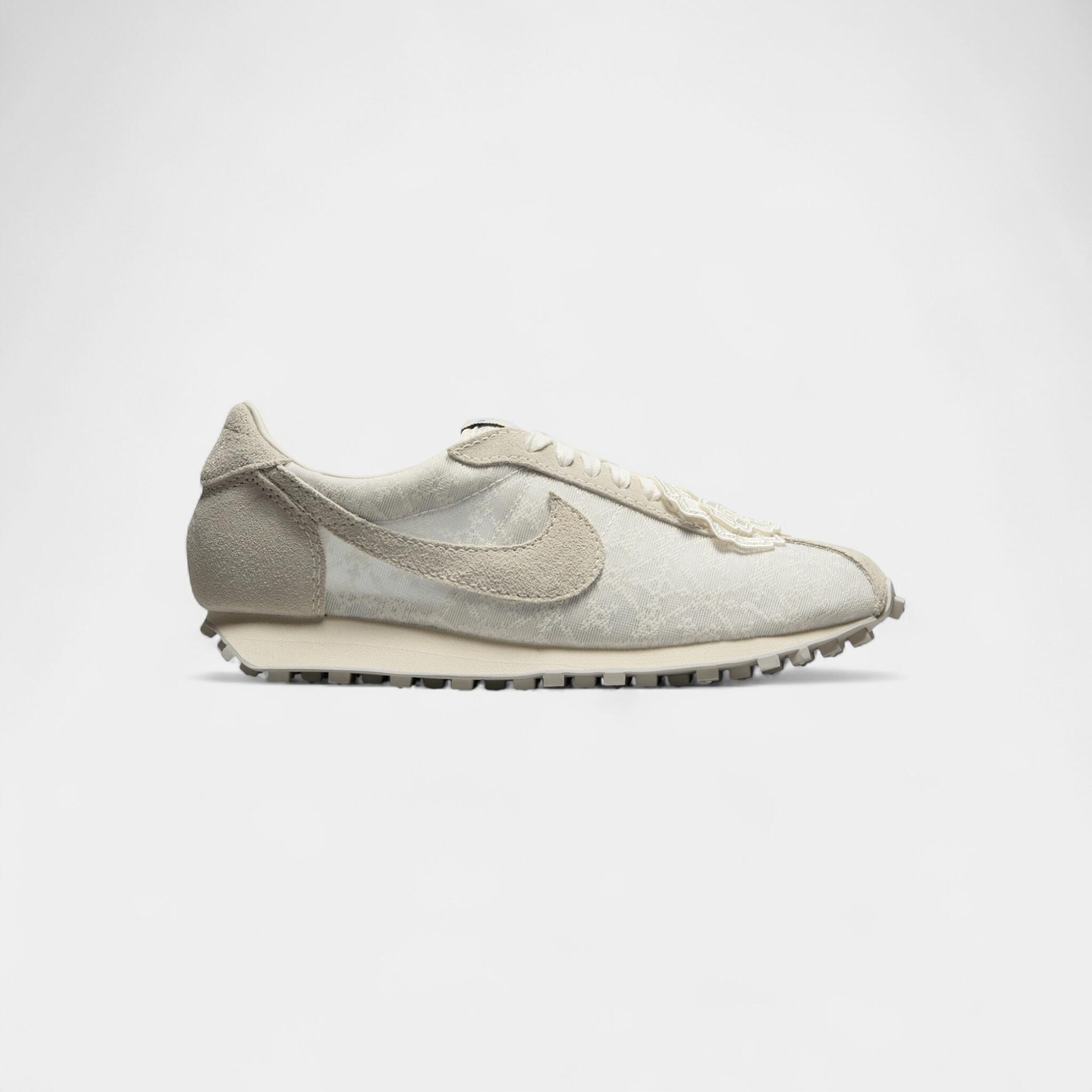 NIKE picture