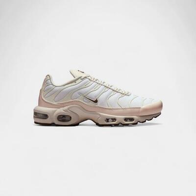 Nike air max plus se light orewood brown (women's)