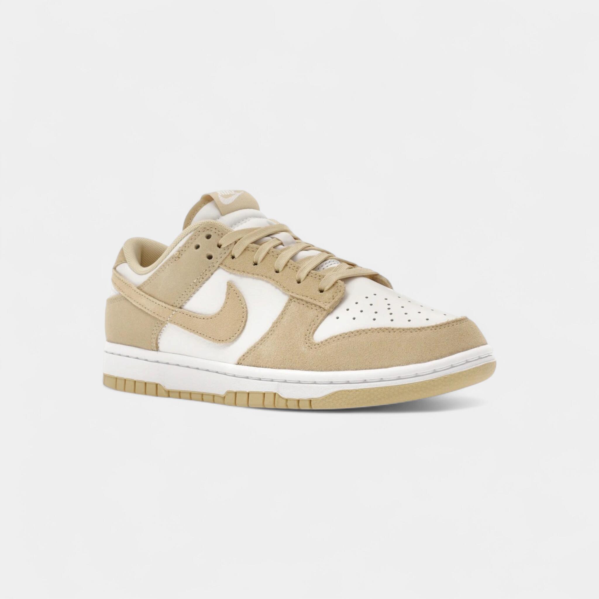 Nike Dunk Low SE Team Gold Suede 2/5