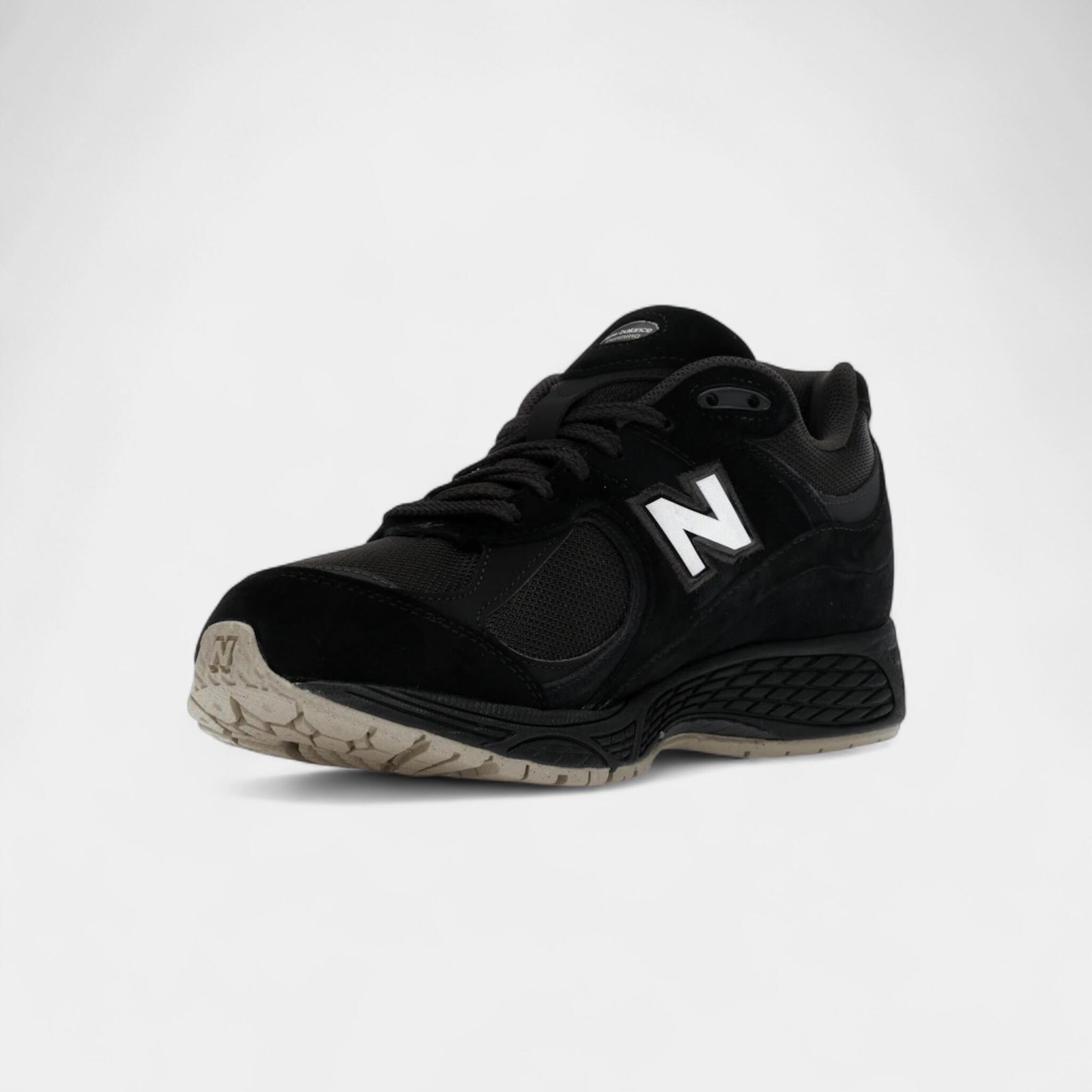 New Balance 2002R Black Timber Wolf White 3/5