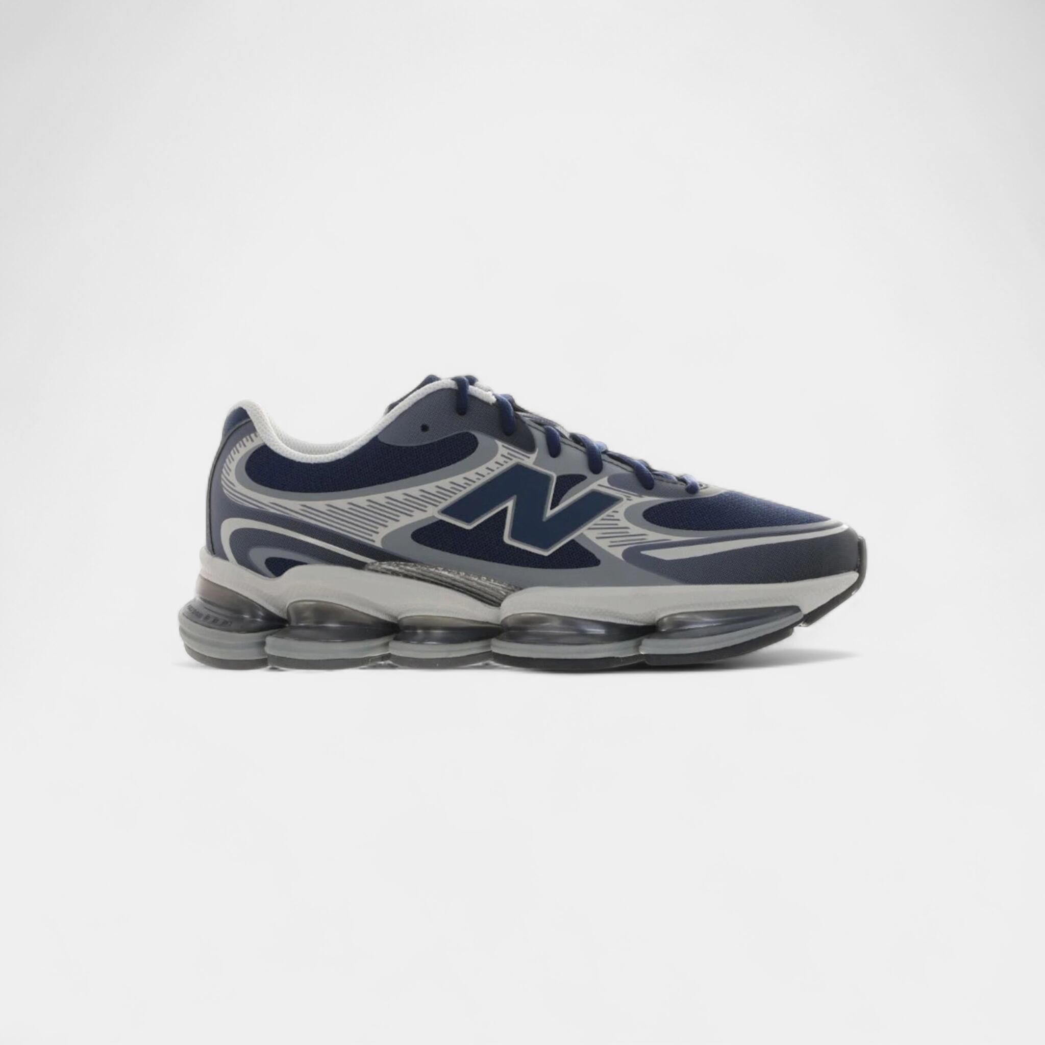 NEW BALANCE picture