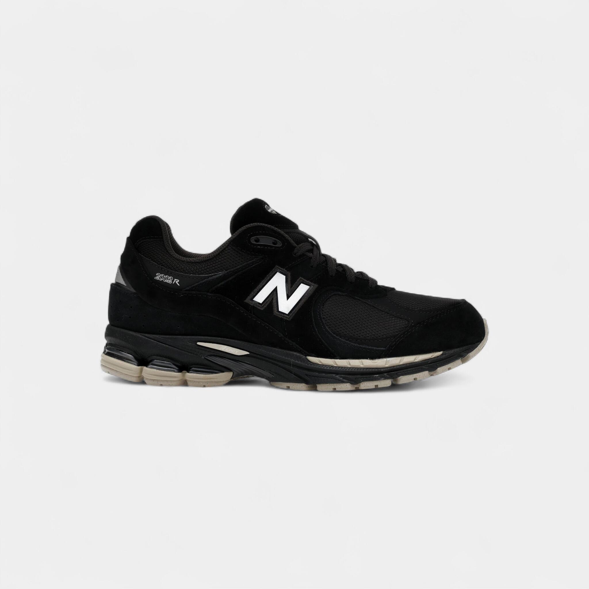 New Balance 2002R Black Timber Wolf White 1/5