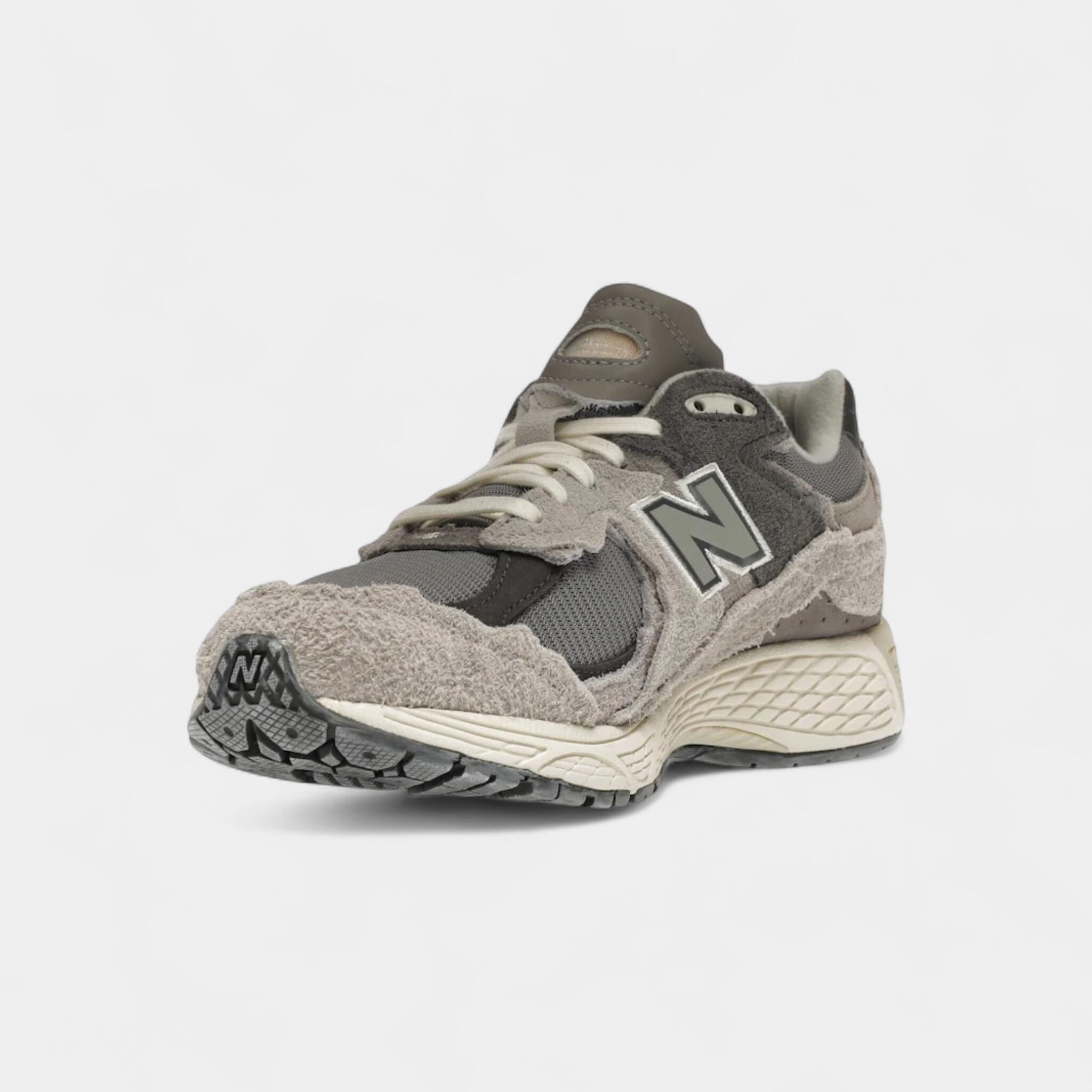 New Balance 2002R Protection Pack Rain Cloud 3/5