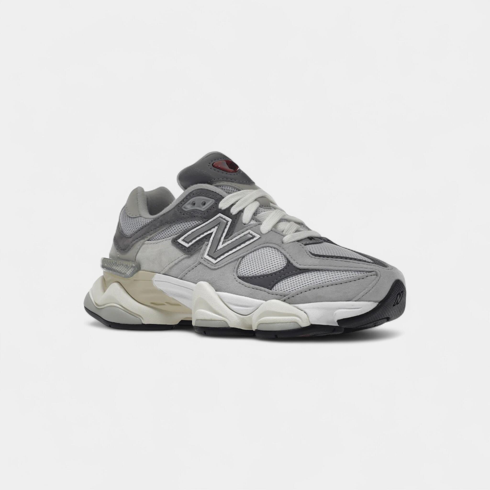 New Balance 9060 Rain Cloud Grey 2/5