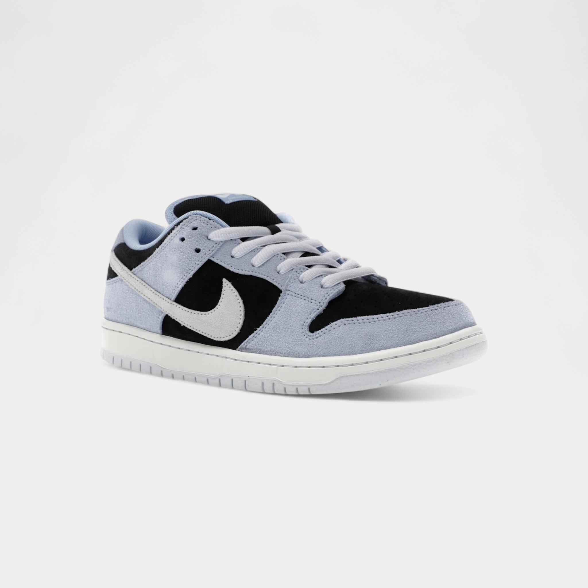 Nike SB Dunk Low Black Aluminum 2/5