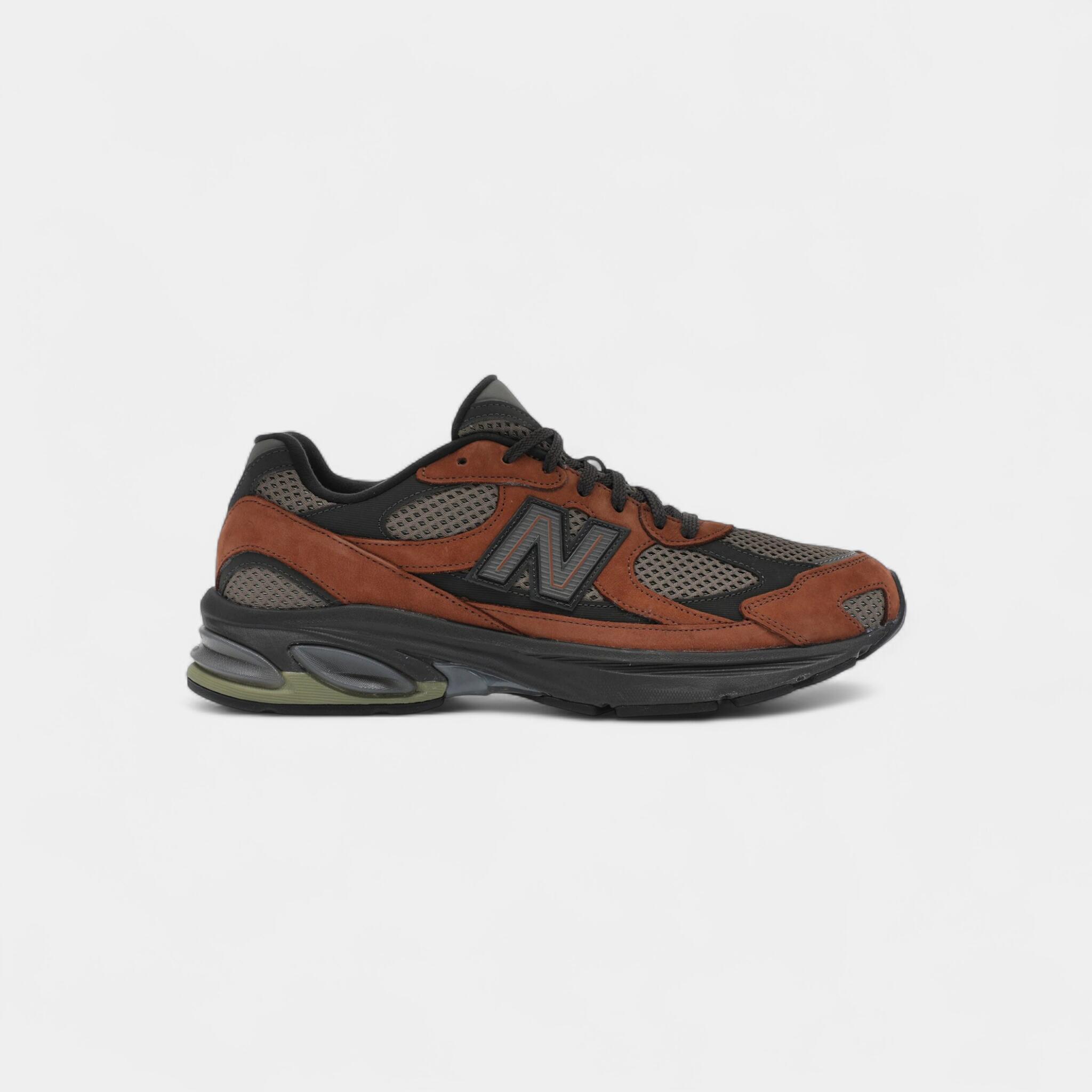 NEW BALANCE picture