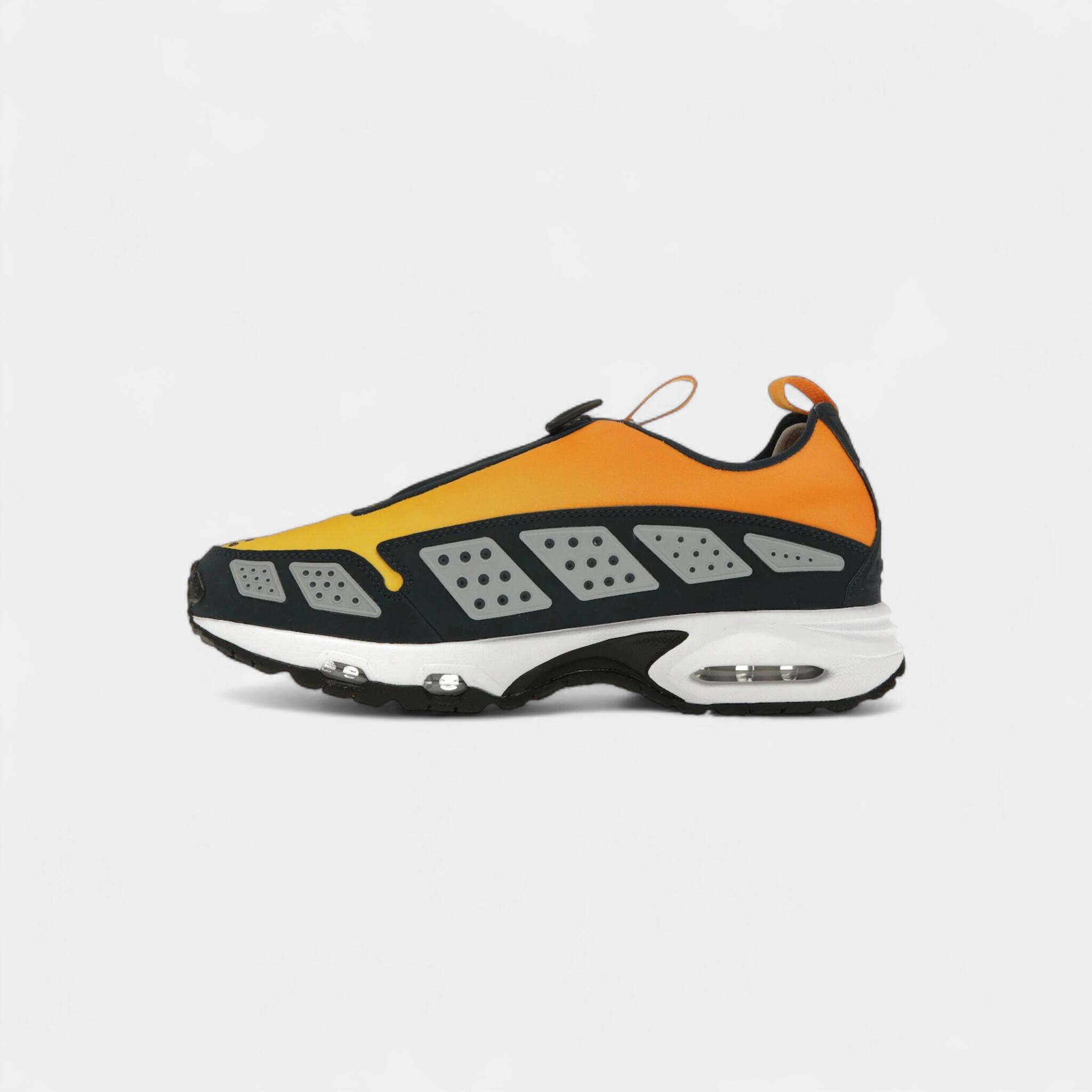 Nike Air Max Sunder Canyon Gold Deep Ocean (Women's) 4/5