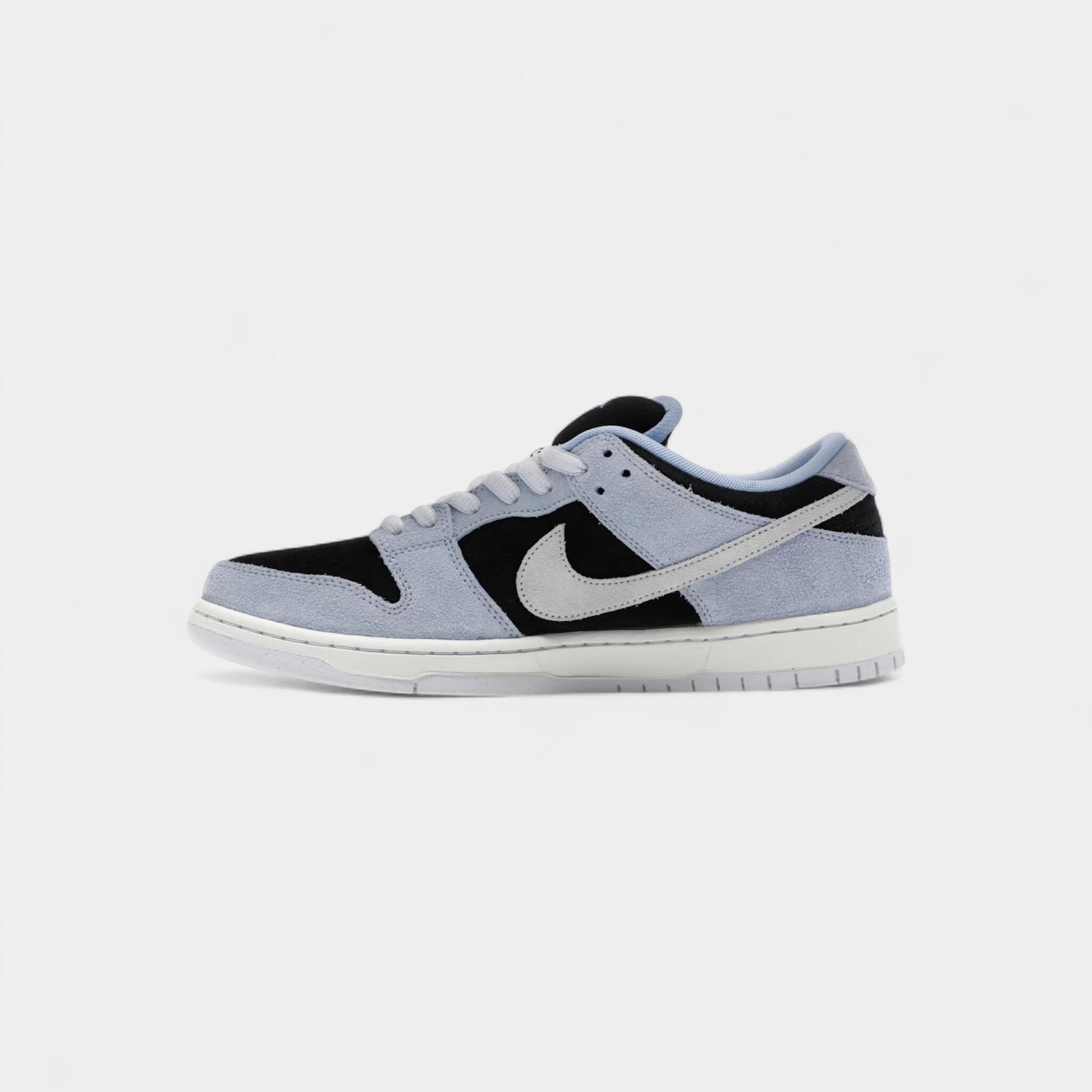 Nike SB Dunk Low Black Aluminum 4/5