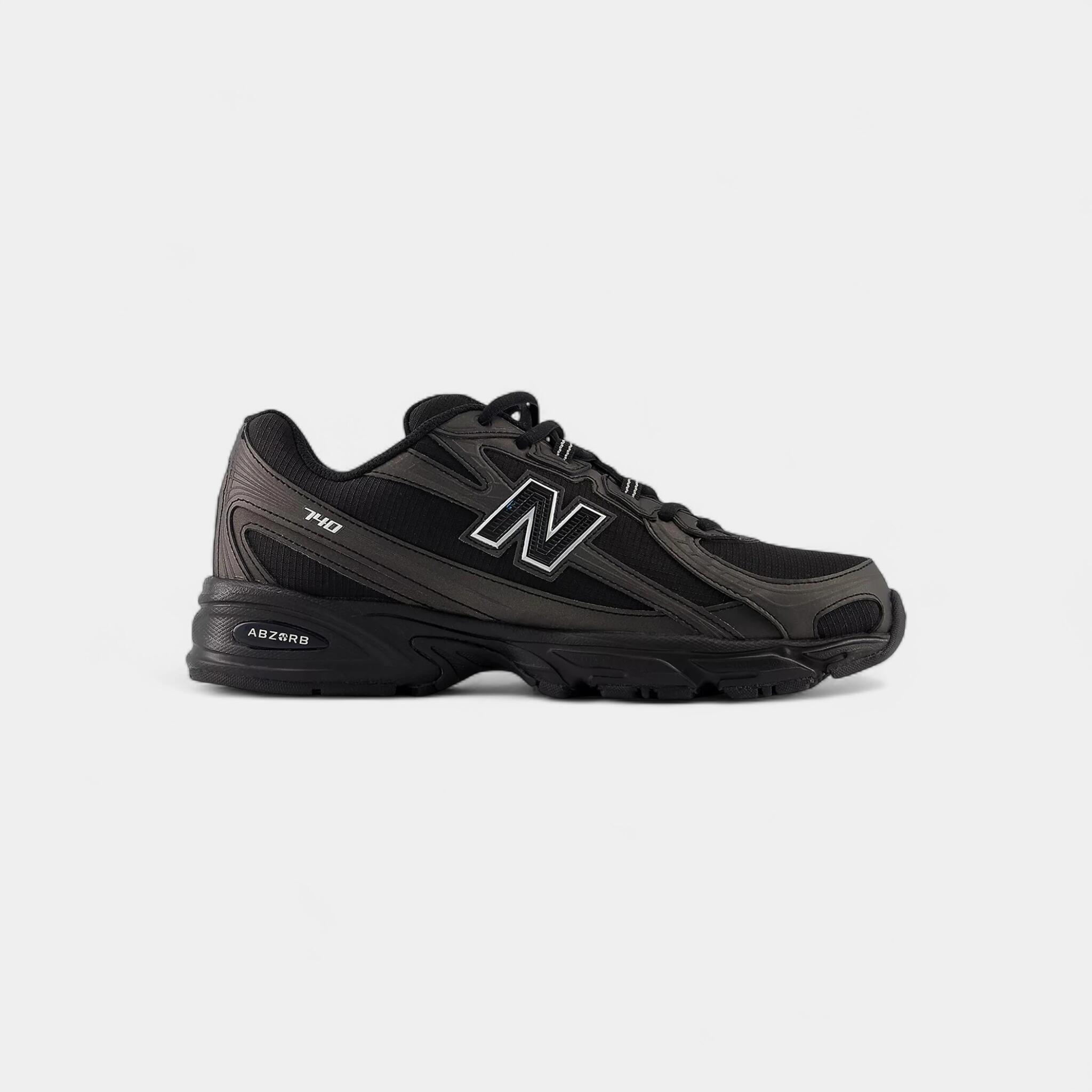 New Balance 740 Black Silver Metallic 1/2