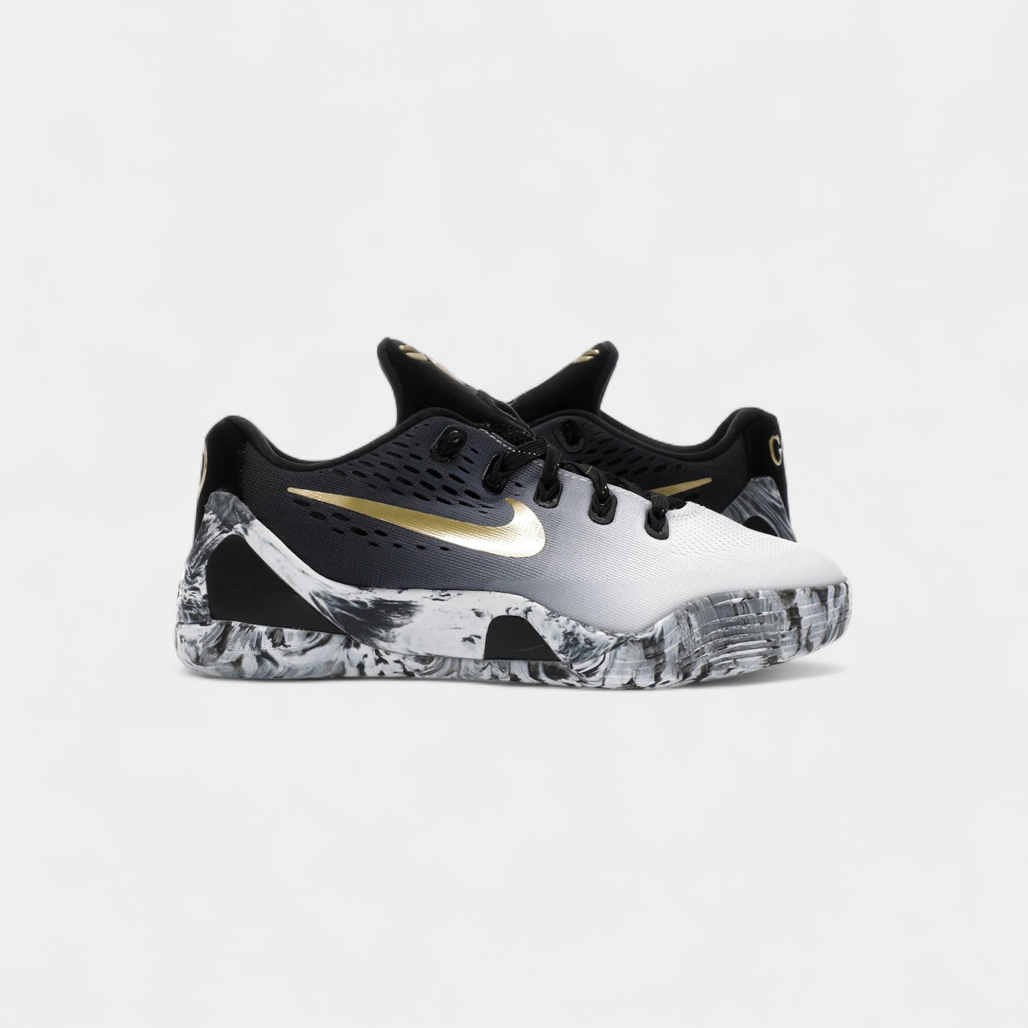 NIKE picture