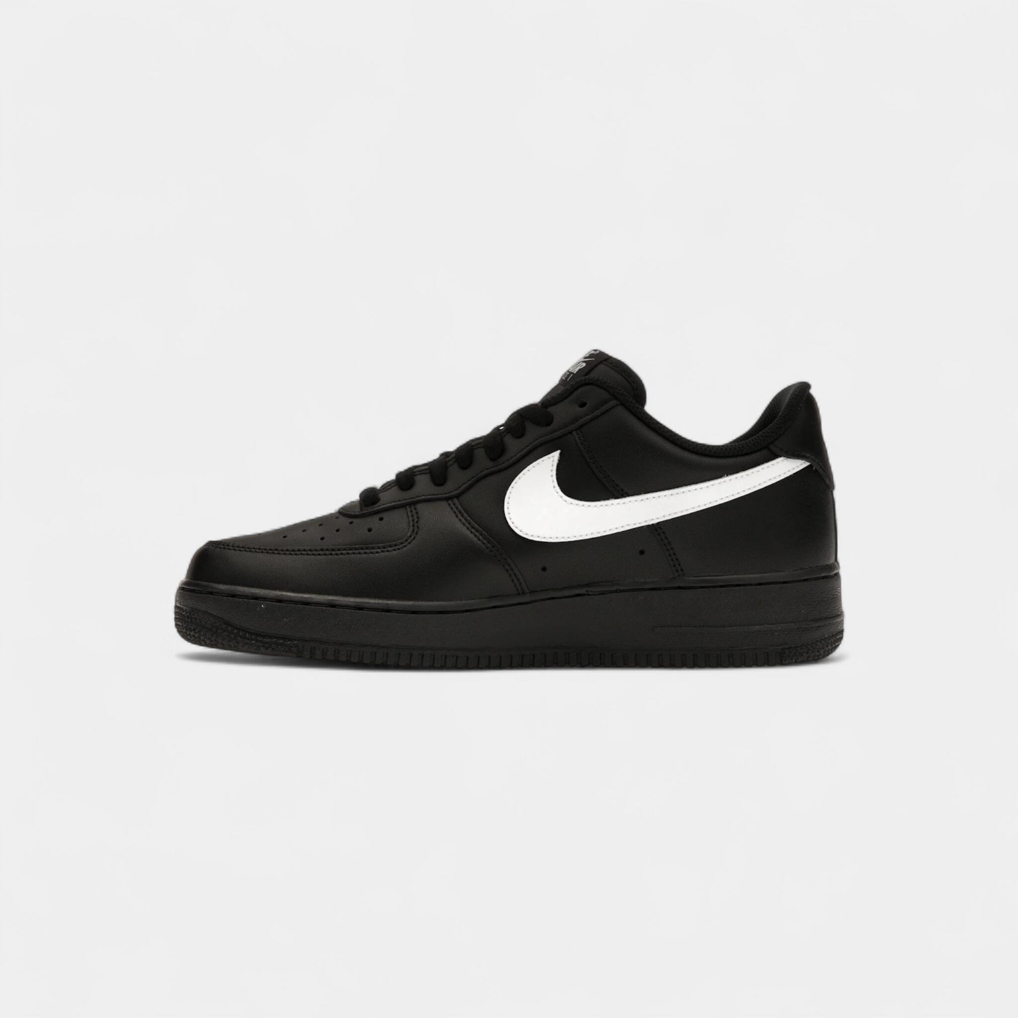 Nike Air Force 1 Low '07 Black White (2023) 4/5