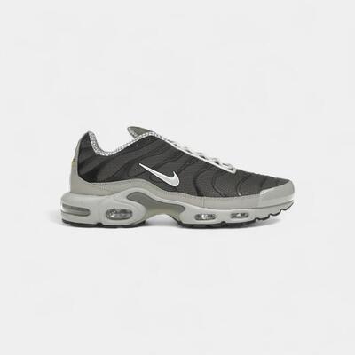 Nike air max plus year of the snake