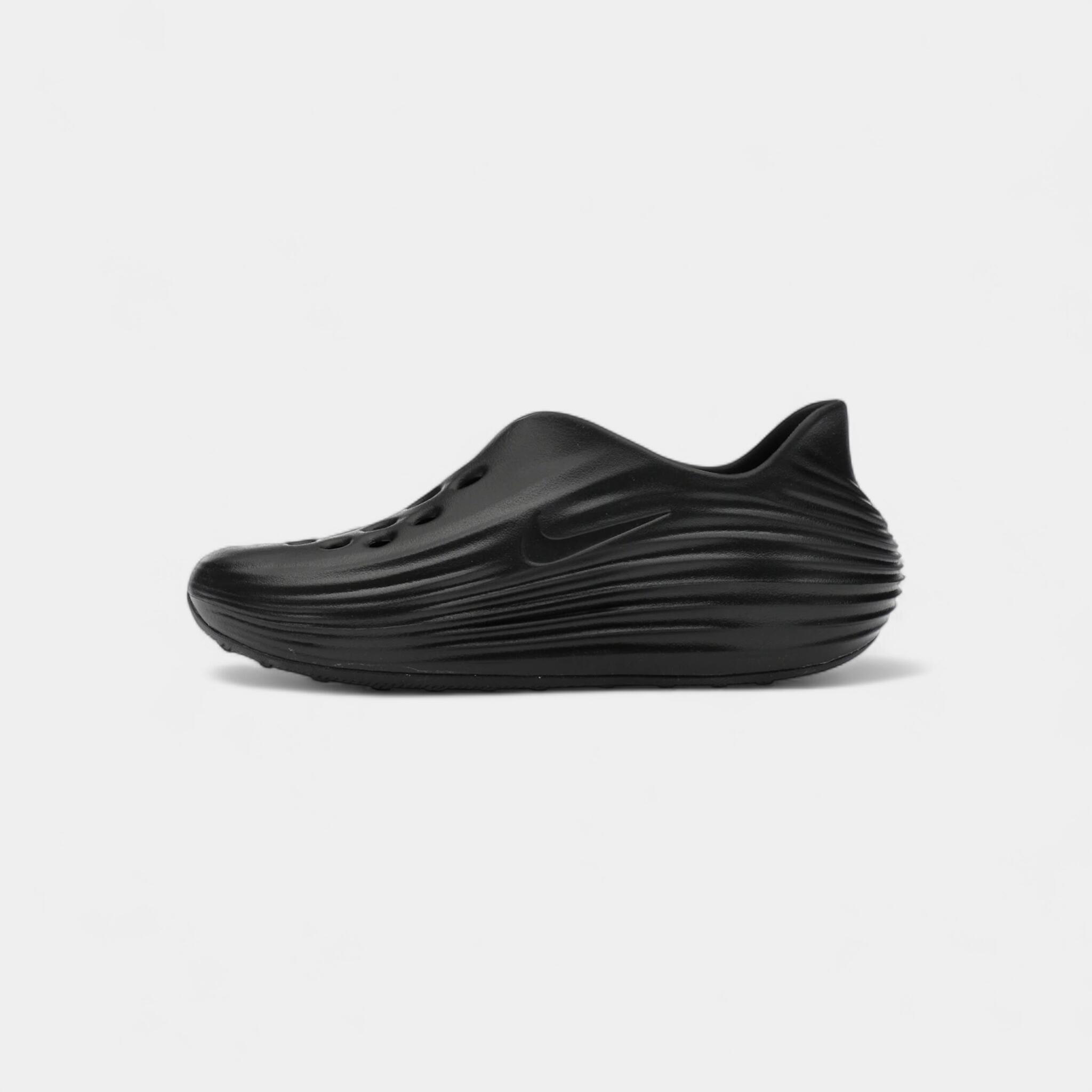 Nike ReactX Rejuven8 Triple Black 4/4