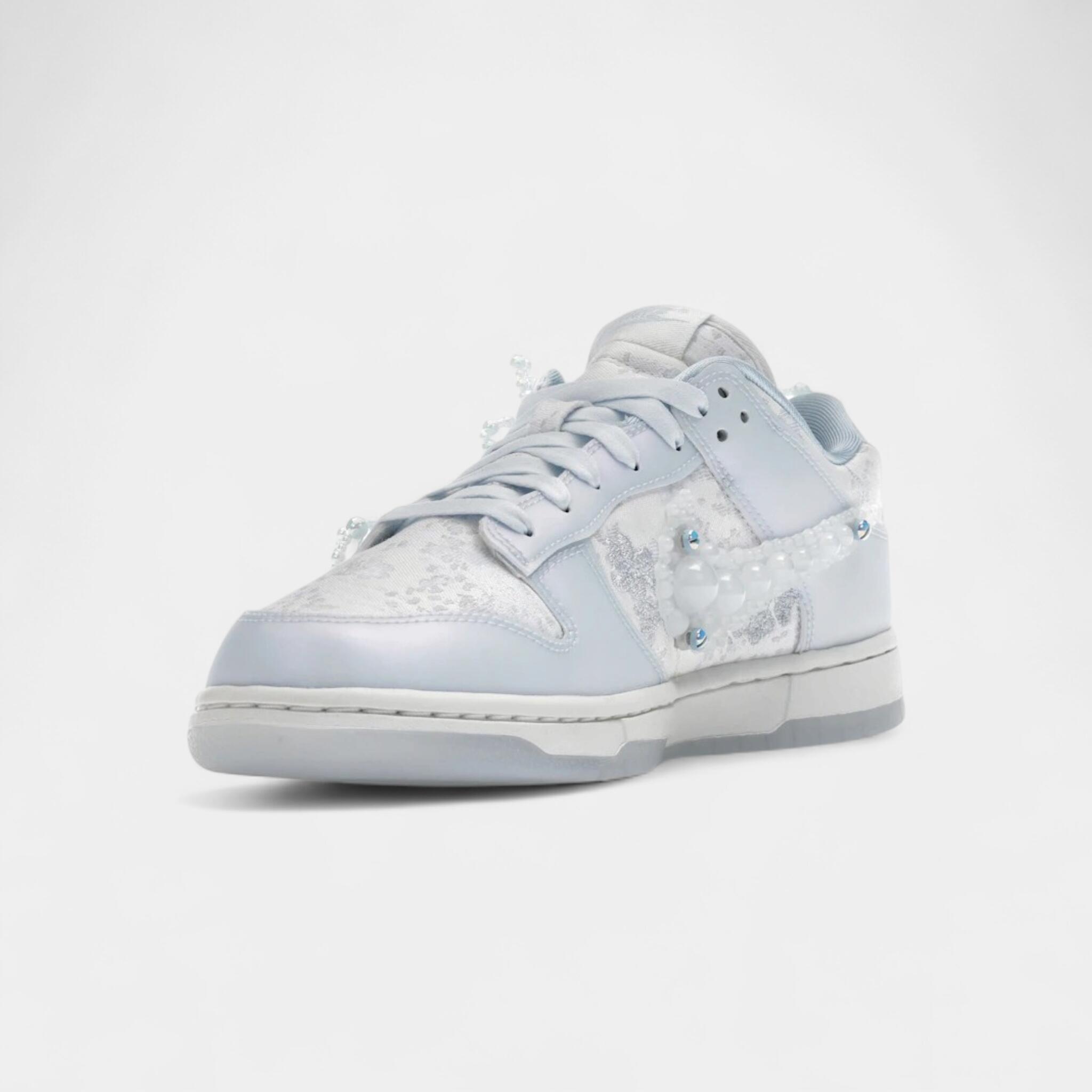 Nike Dunk Low Susan Fang Artist Collection (Women's) 3/5