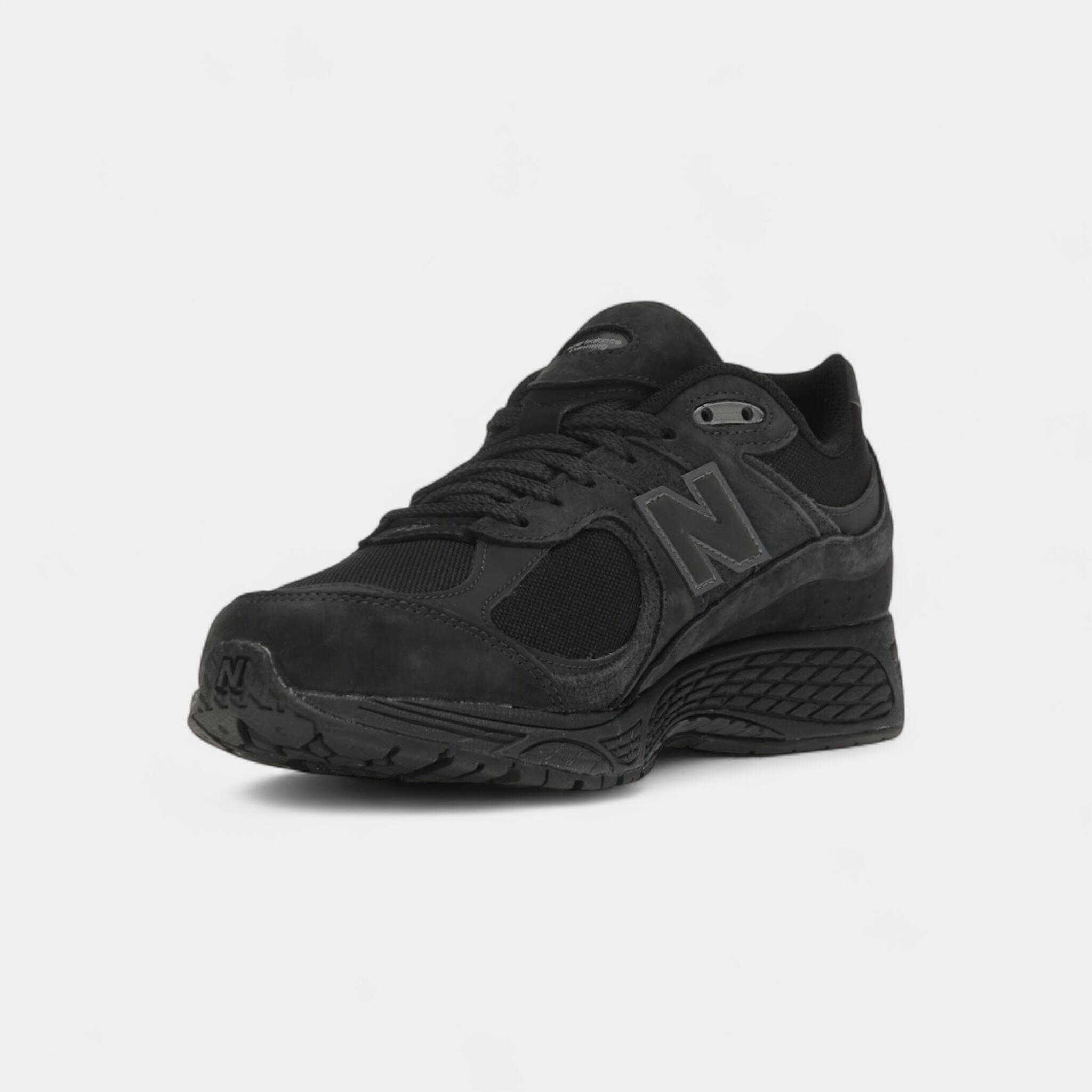 New Balance 2002R Cordura Phantom Black 3/5